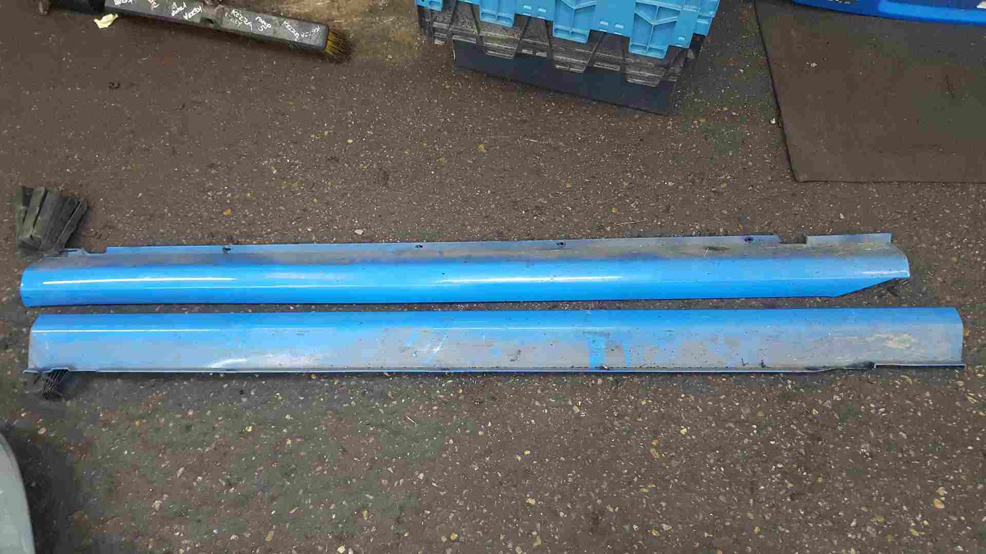 Thumb 5 Renault Clio Sport MK2 2001-2006 172 182 Side Skirts Skirt Blue Oj45 Pair 