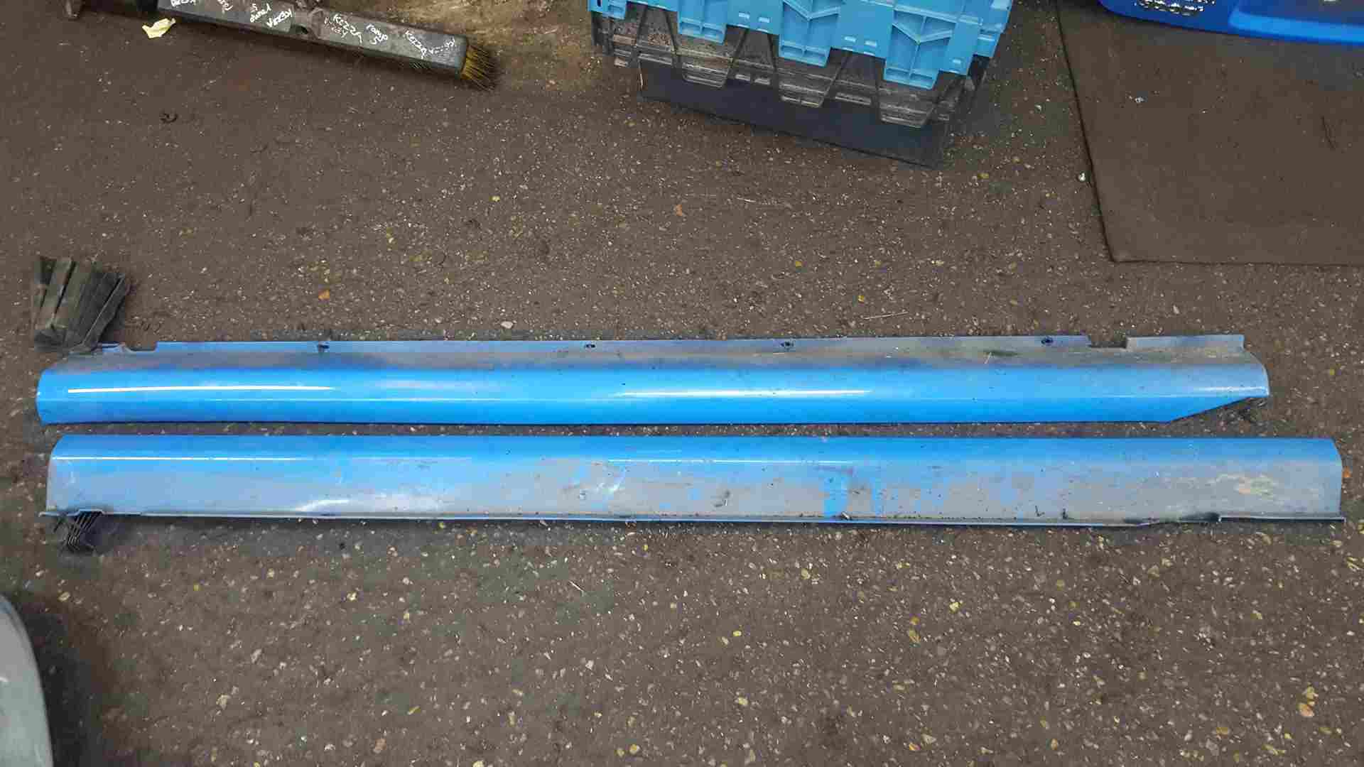 Thumb 6 Renault Clio Sport MK2 2001-2006 172 182 Side Skirts Skirt Blue Oj45 Pair 