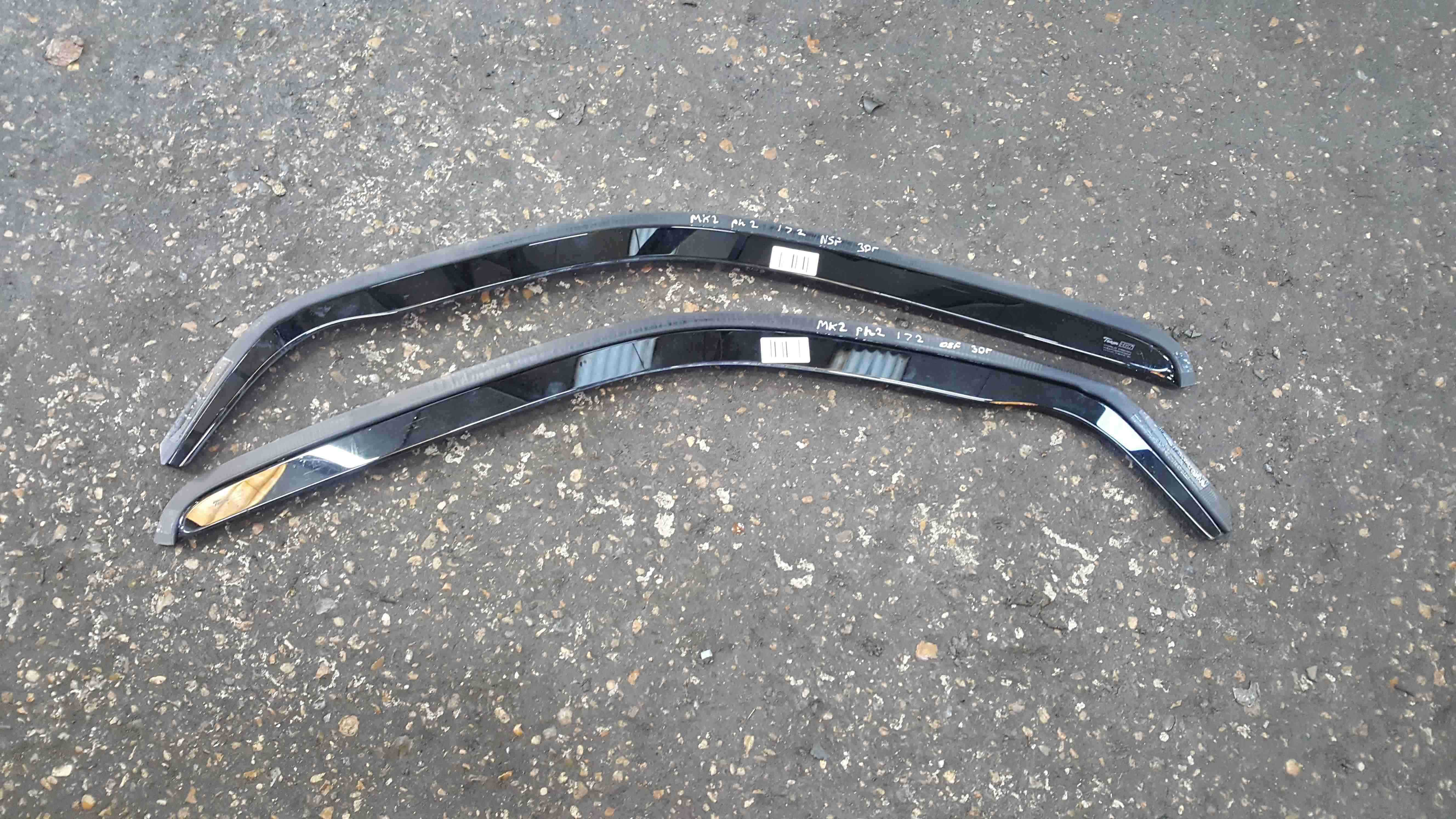 Renault Clio Sport MK2 2001 2006 172 182 Front Pair Wind