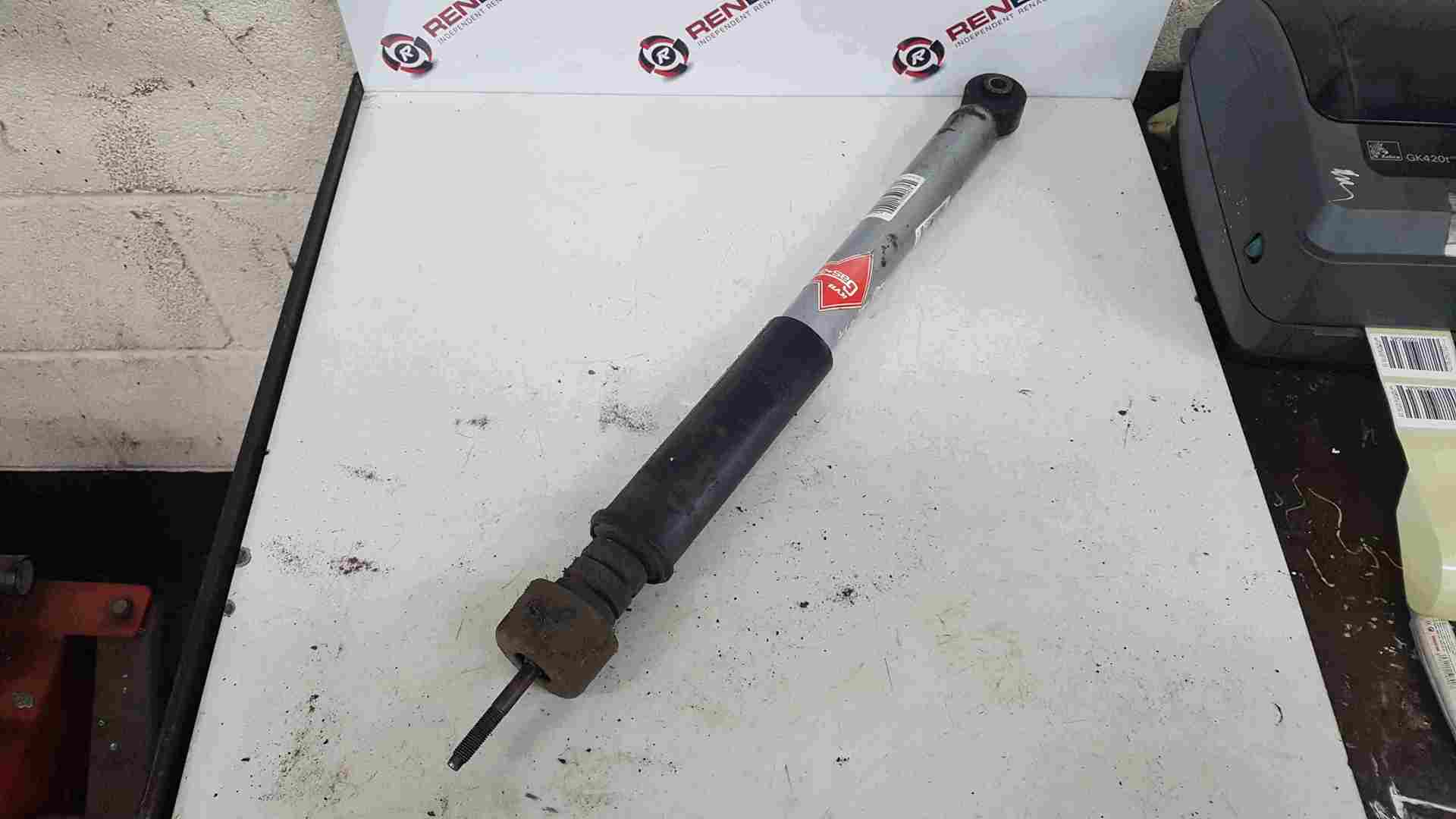 Thumb 2 Renault Clio Sport MK2 2001-2006 172 182 Passenger Drivers Rear Suspension Shock