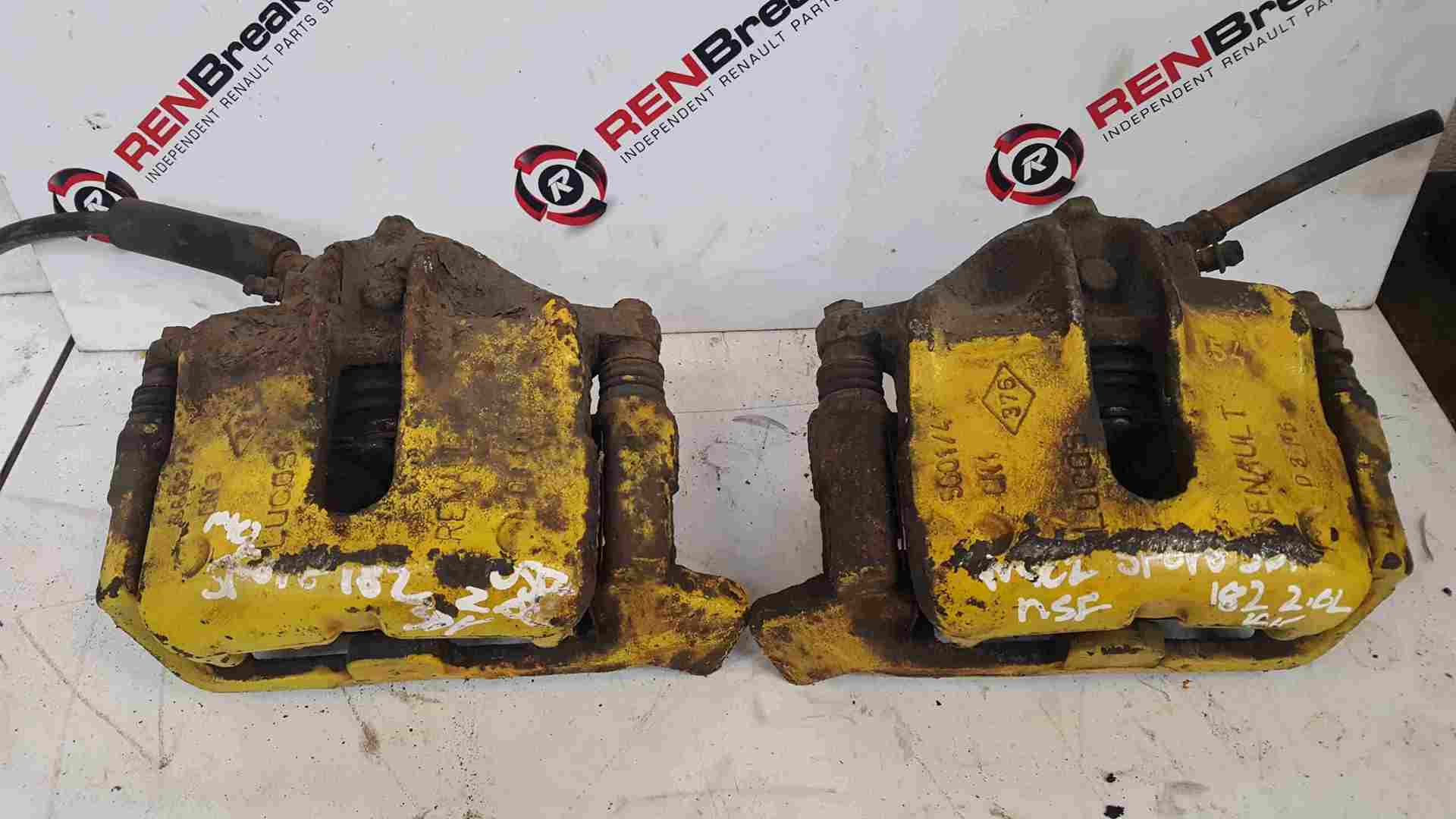 Thumb 4 Renault Clio Sport MK2 2001-2006 172 182 Trophy Front Brake Calipers Pair Yellow