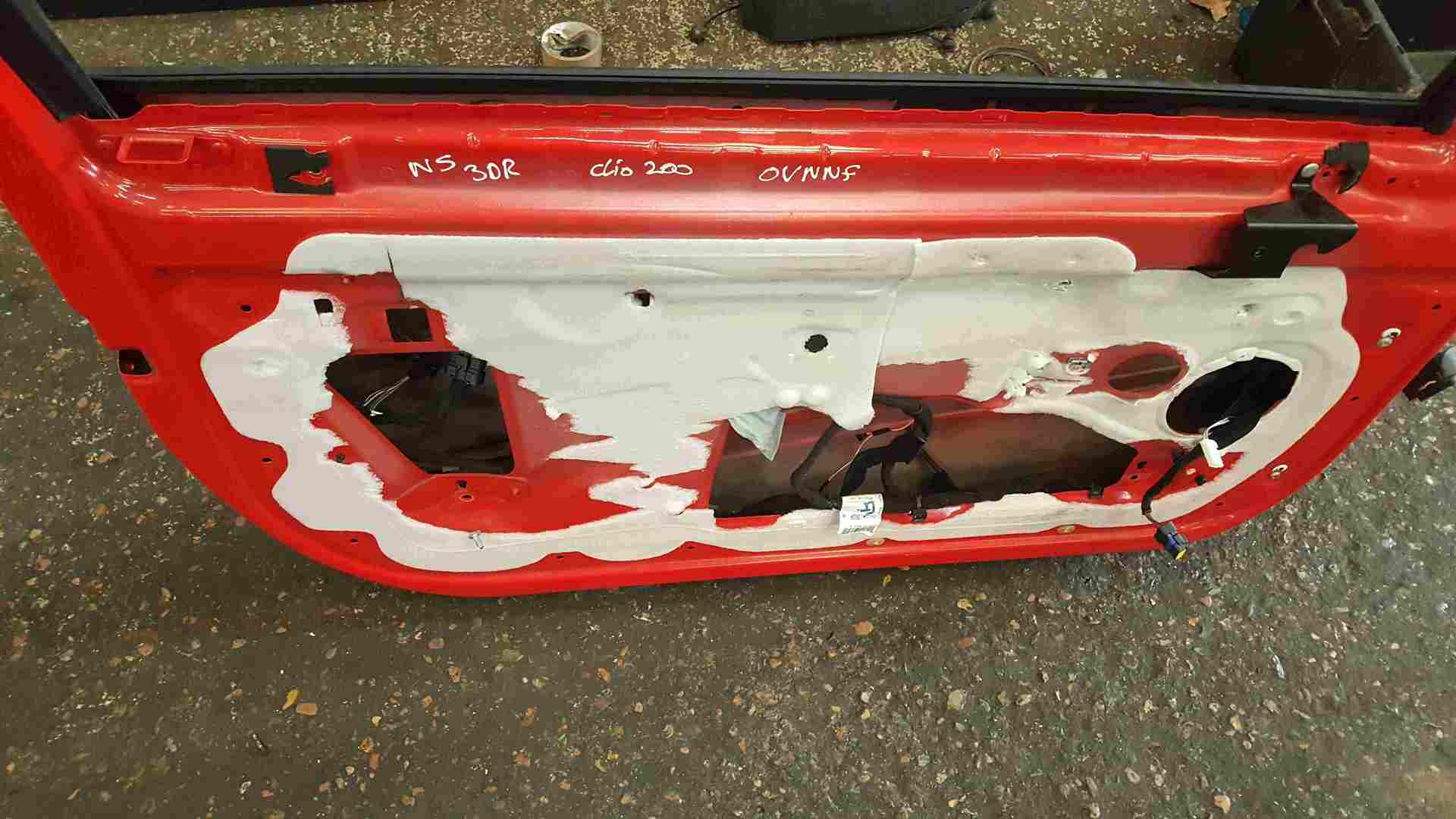 Renault Clio Sport MK3 2005-2012 197 200 Passenger NSF Front Door Red OVNNF