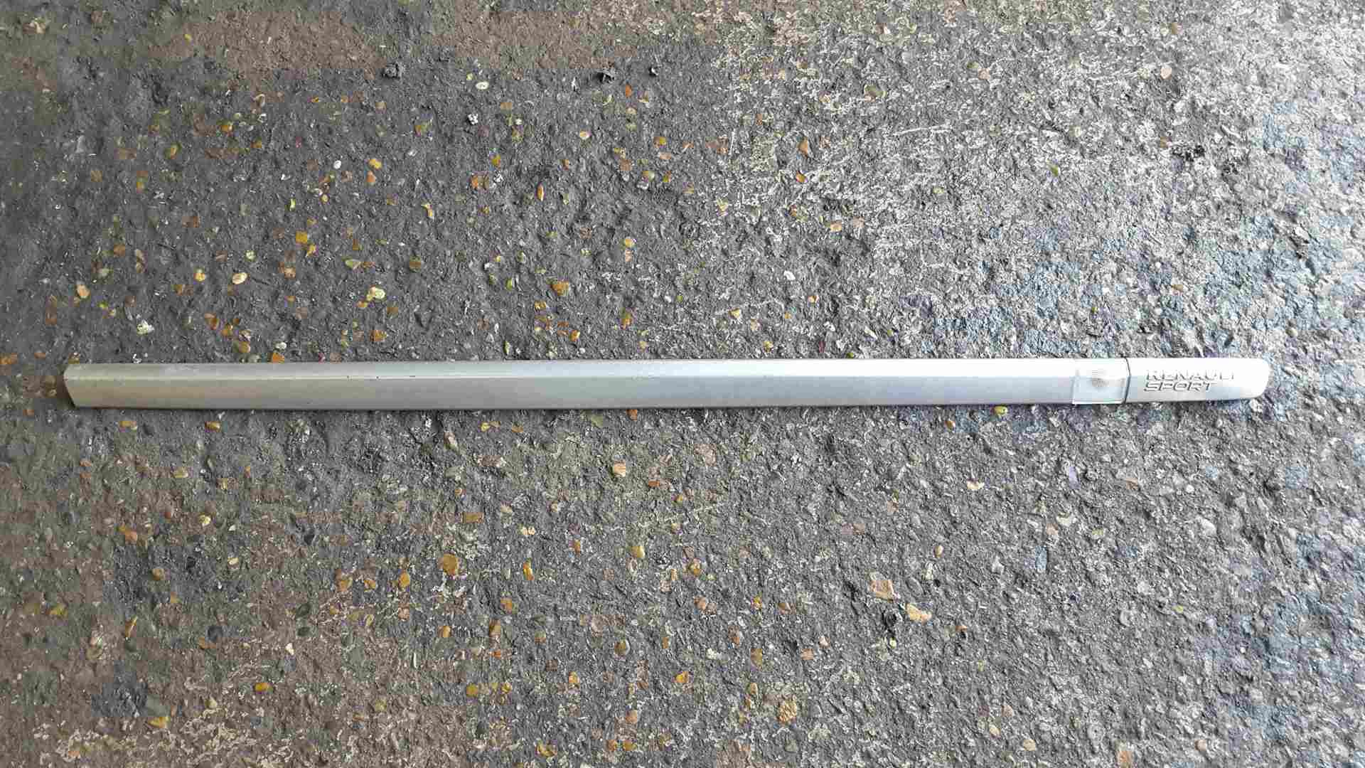 Renault Clio Sport MK3 2005-2012 197 Drivers OSF Front Door Moulding Trim Silver