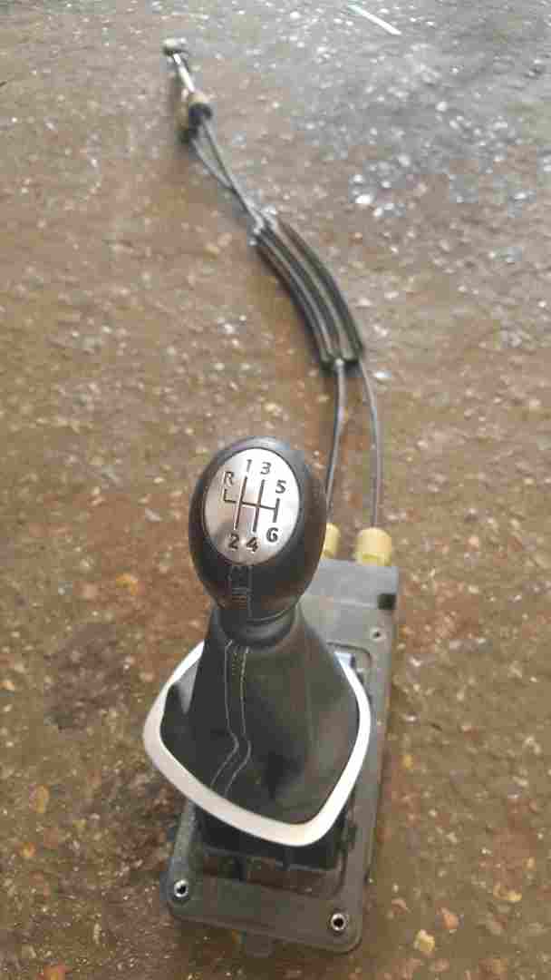 Renault Clio Sport MK3 2005-2012 197 Gearstick Mechanism + Cables 8200739285