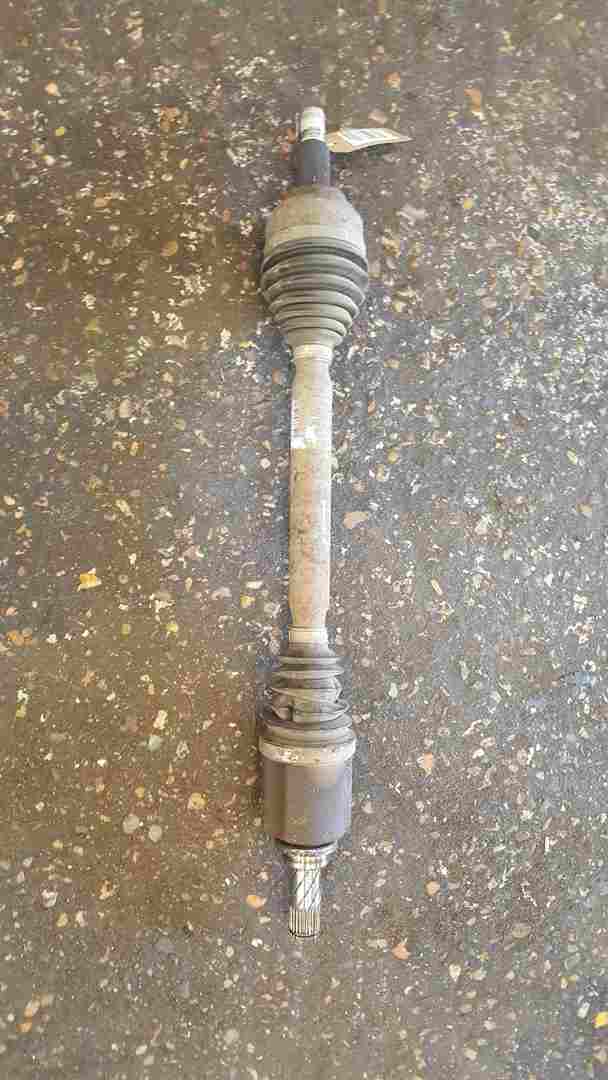 Thumb 3 Renault Clio Sport MK3 2005-2012 200 2.0 16v Passenger NSF Front Driveshaft