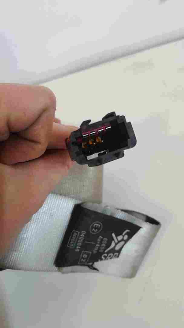 Thumb 2 Renault Clio Sport MK3 2005-2012 200 Drivers OSF Front Seat Belt 3dr Black Plug