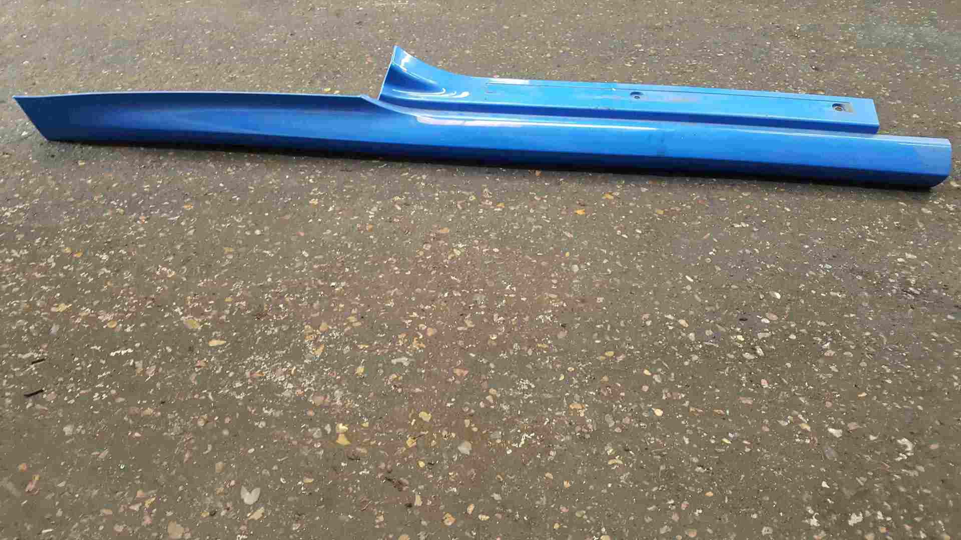 Renault Clio Sport MK3 2005-2012 Drivers OS Side Skirt Blue OJ45 8200441785