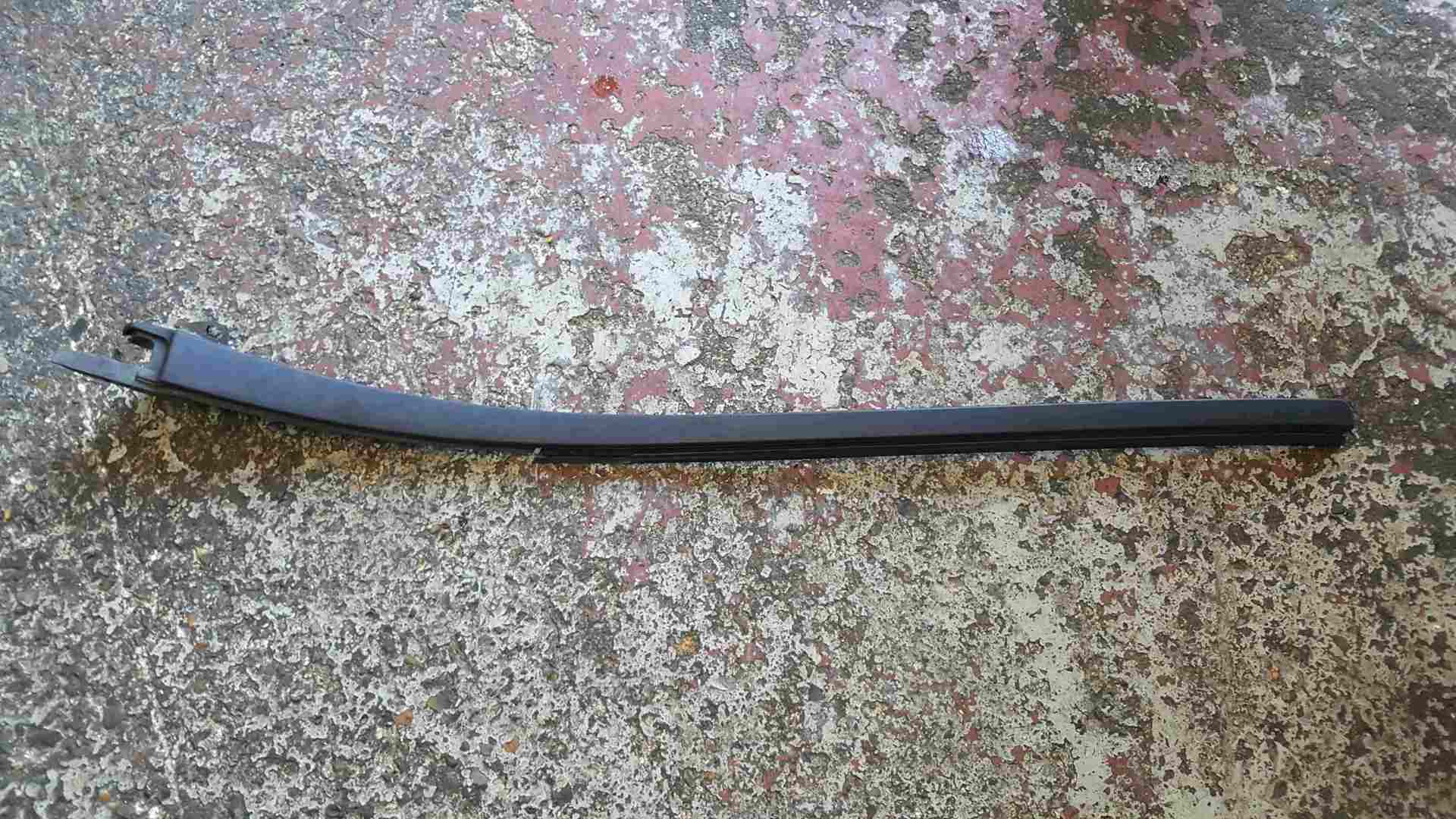 Thumb 2 Renault Clio MK3 2005-2012 Passenger NSF Front Windscreen Trim 8200334099