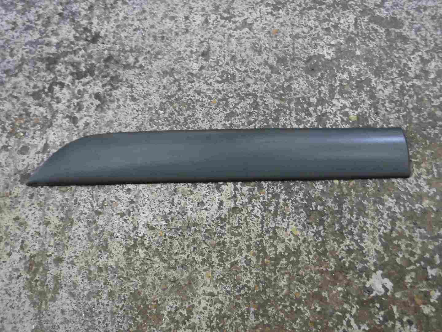 Renault Espace 1997-2003 Drivers OSR Rear Door Bump Moulding