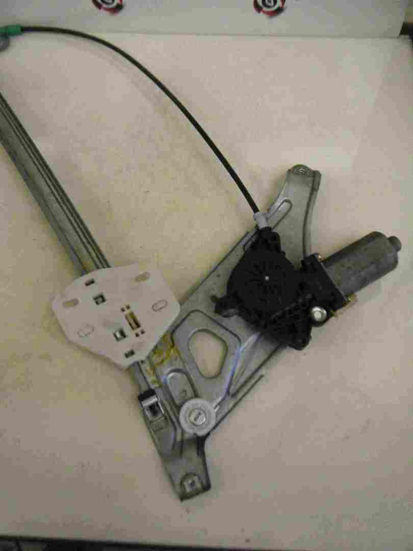 Renault Espace 1997-2003 Drivers OSR Rear Window Regulator