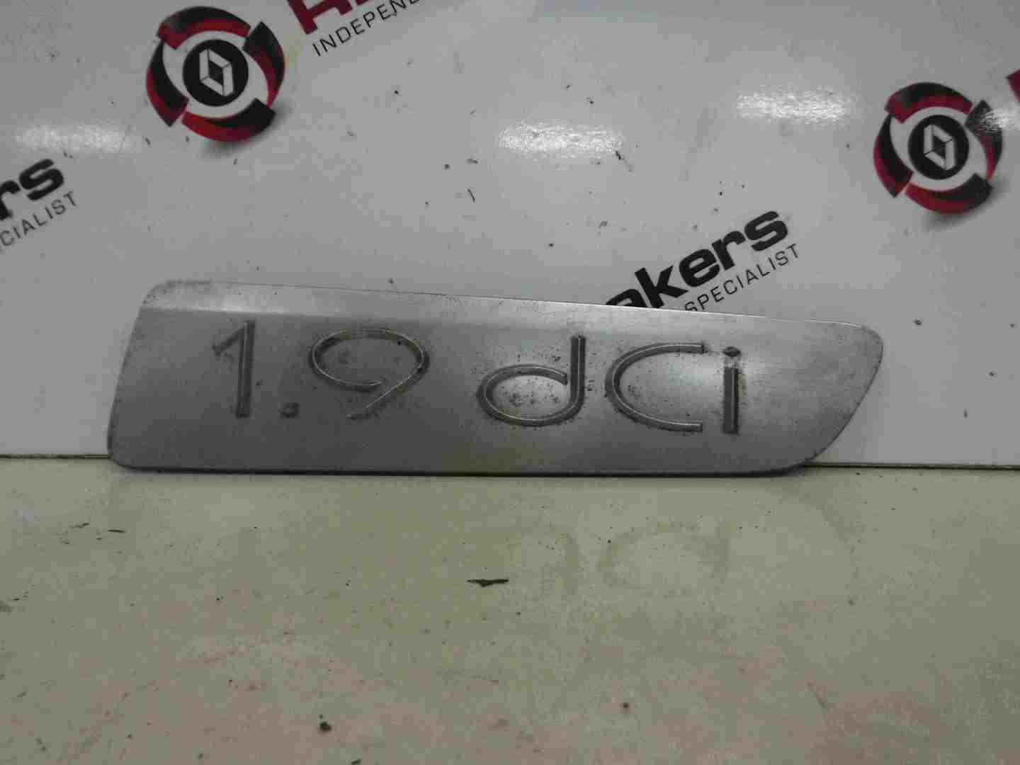Renault Espace 2003-2013 1.9 dCi Drivers OSF Front Door Bump Bullet Insert