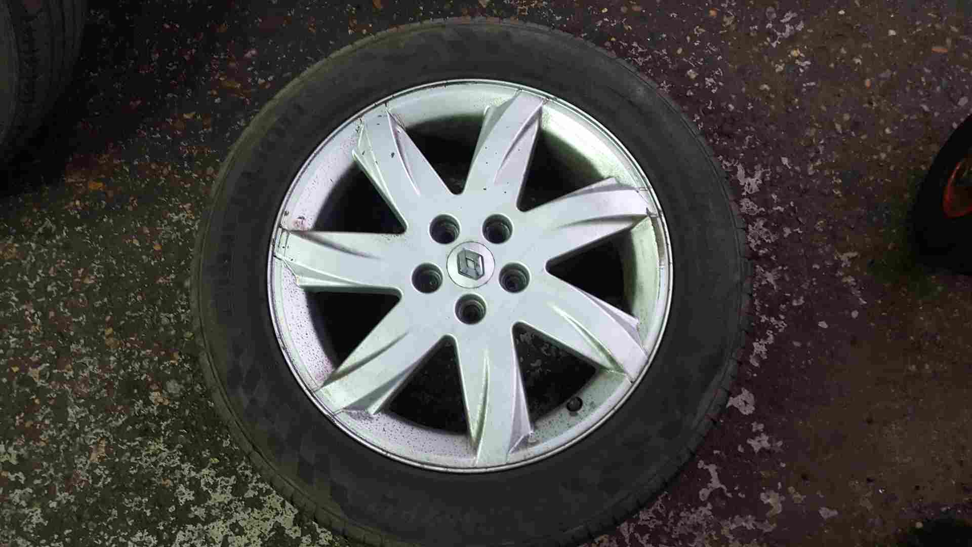 Thumb 6 Renault Espace 2003-2013 Alloy Wheel 17Inch 4/5