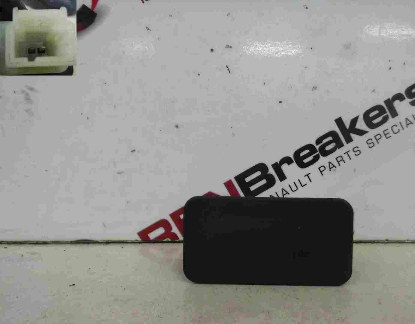 Renault Espace 2003-2013 Boot Button 8200000900