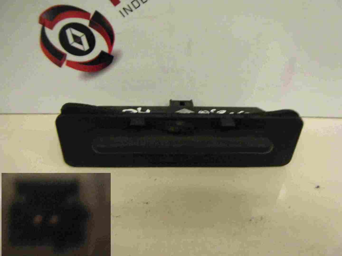 Renault Espace 2003-2013 Boot Open Button Tailgate 8200002001