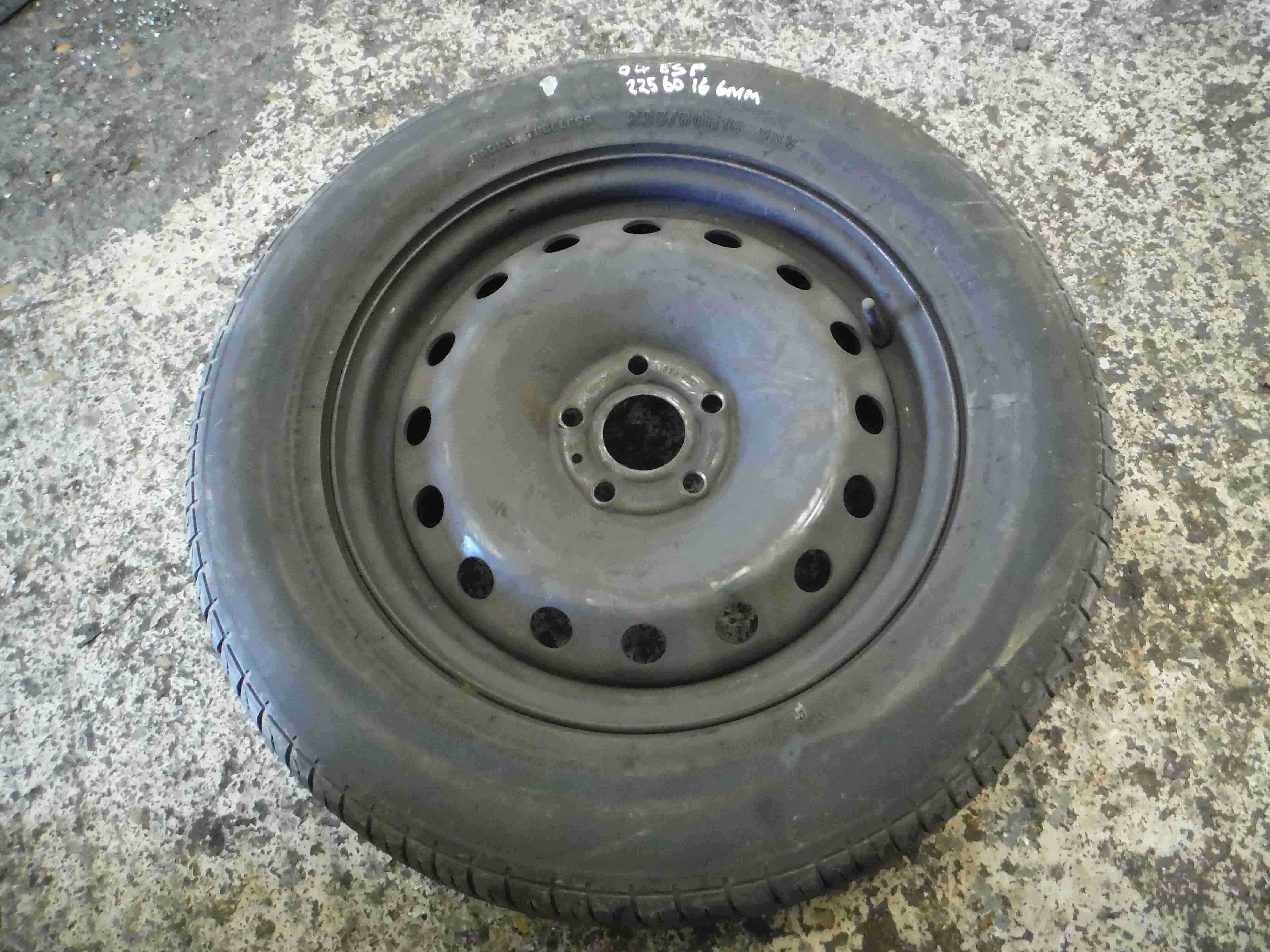 Renault Espace 2003-2013 Spare Steel Wheel  Tyre 225 60 16 7mm 3/5