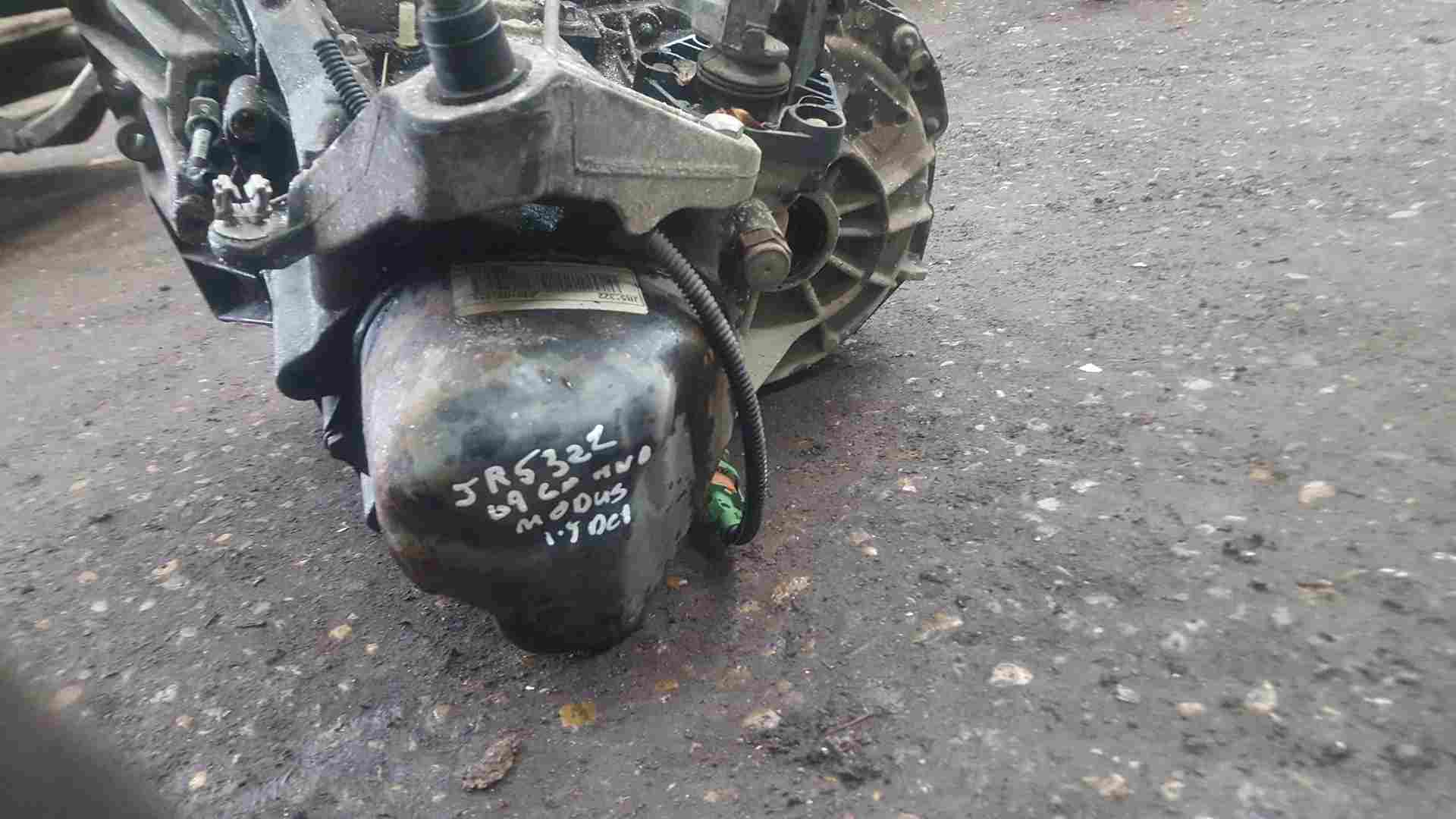 Thumb 6 Renault Grand Modus 2008-2012 1.5 DCI Gearbox JR5 322 5 Speed  JR5322