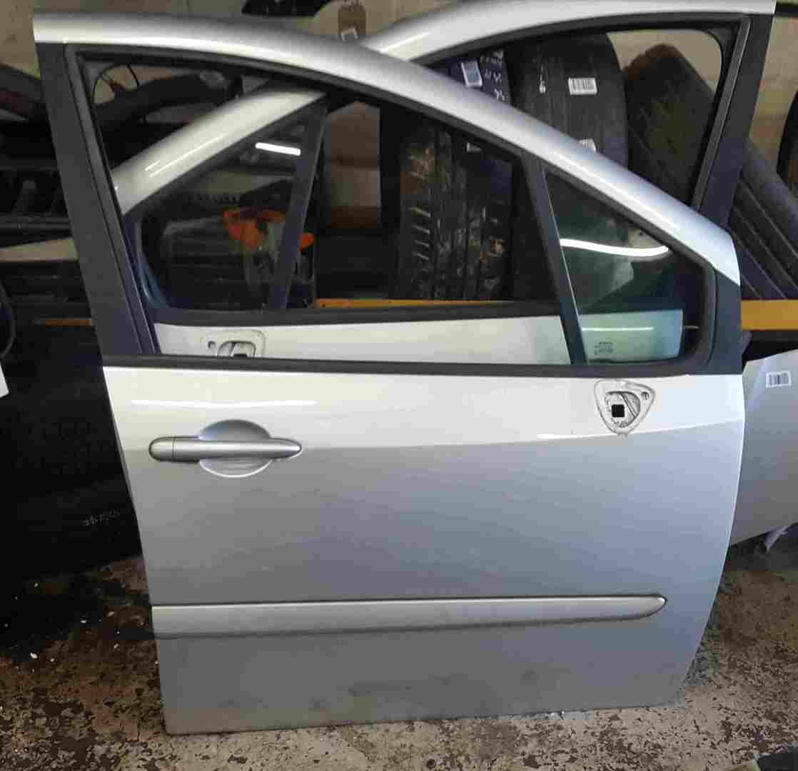 Thumb 2 Renault Grand Modus 2008-2012 Drivers OSF Front Door Silver TED69