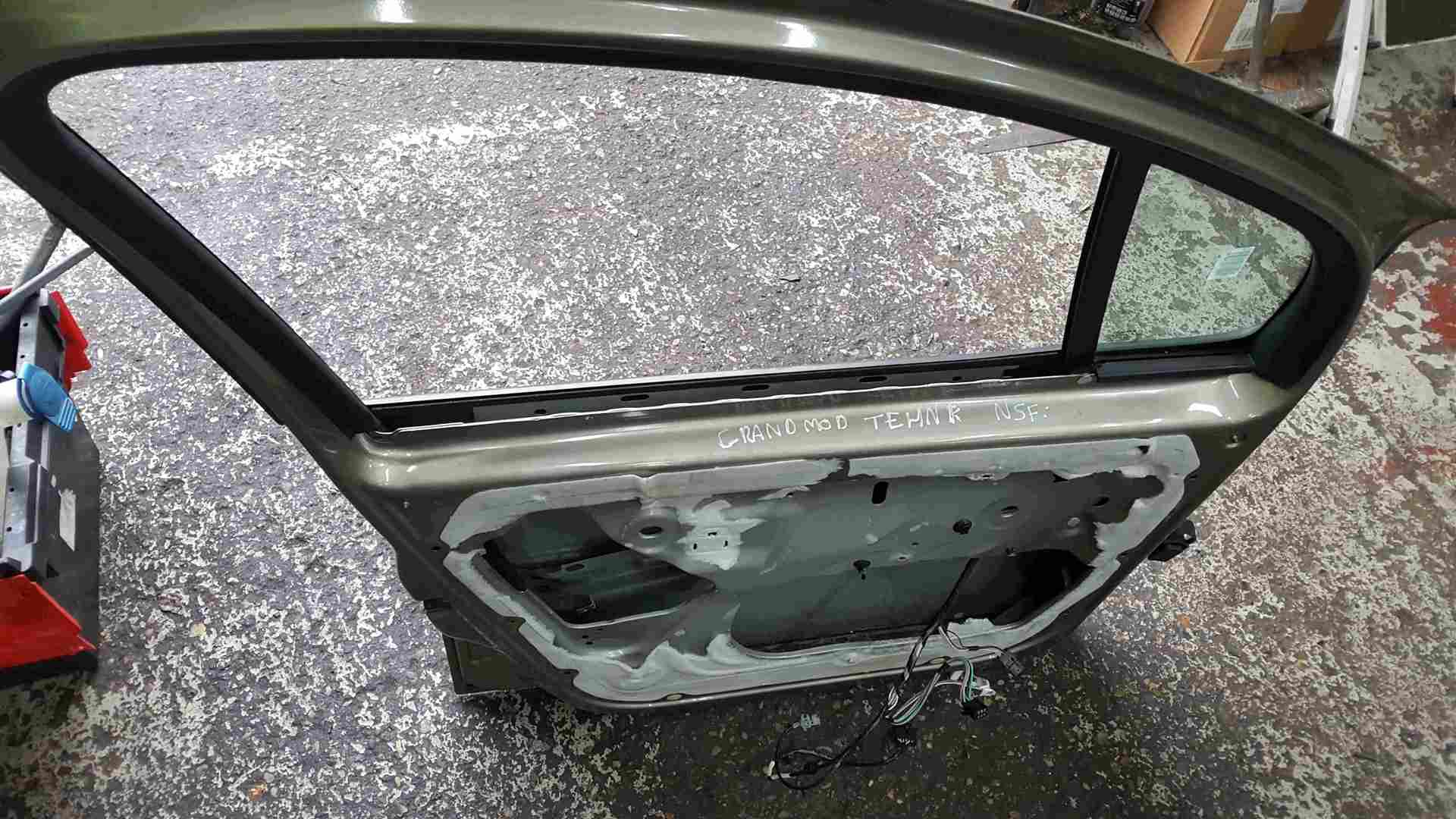Thumb 2 Renault Grand Modus 2008-2012 Passenger NSF Front Door Gold Beige TEHNK