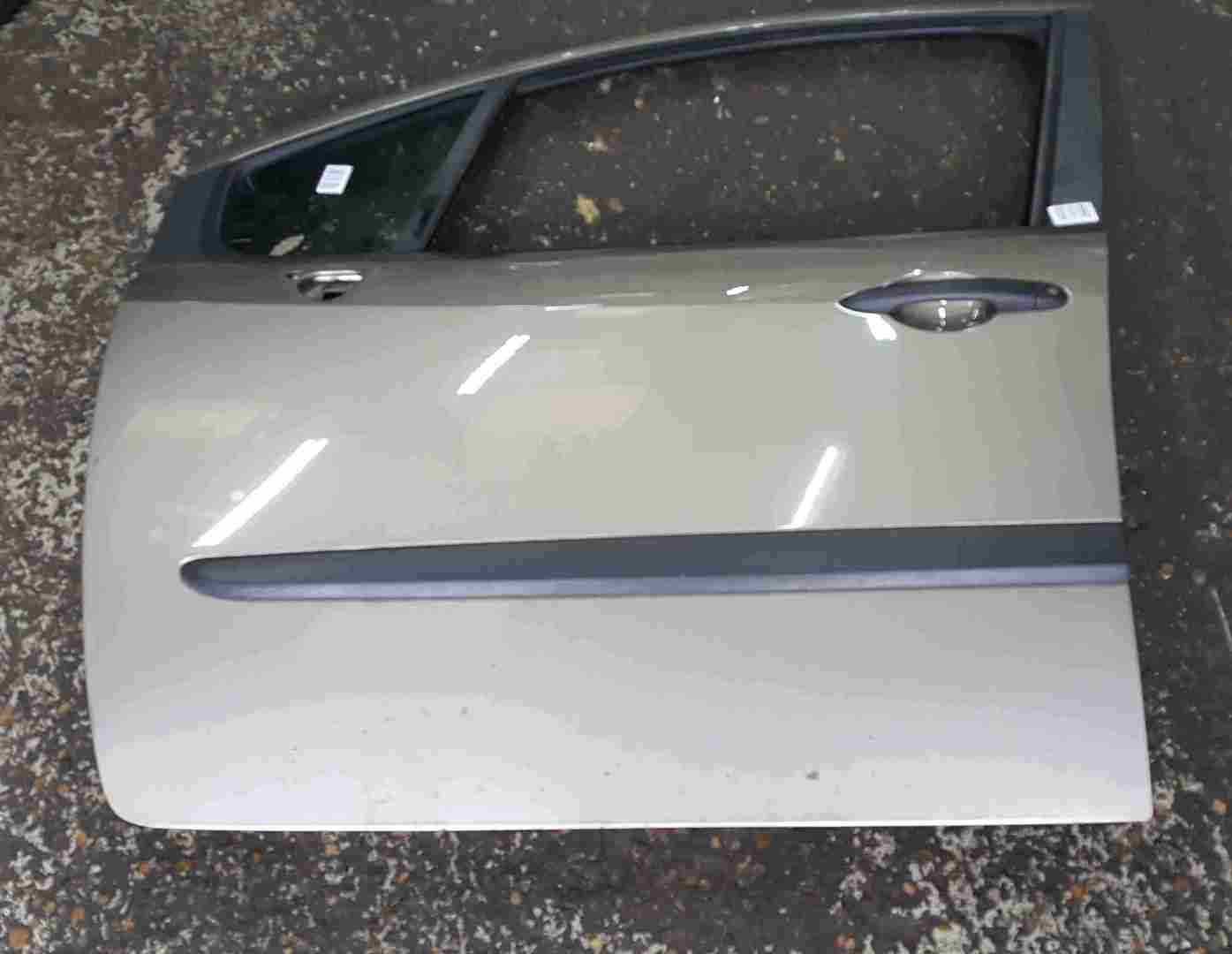 Thumb 4 Renault Grand Modus 2008-2012 Passenger NSF Front Door Gold Beige TEHNK