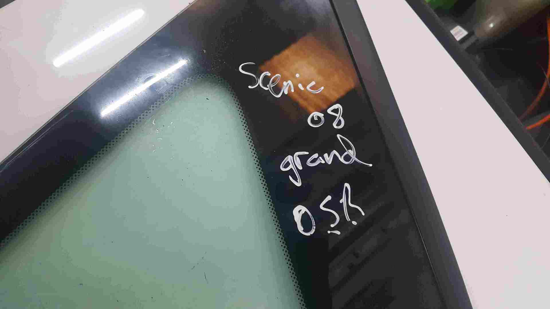 Thumb 2 Renault Grand Scenic 2003-2009 Drivers OSR Rear Boot Window Glass