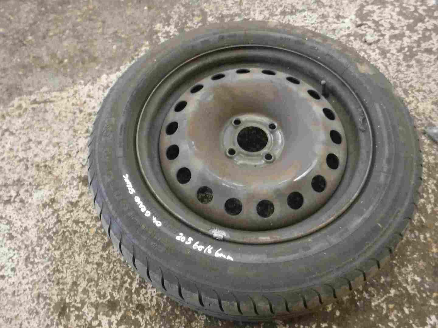 Renault Grand Scenic 2003-2009 Steel Wheel Rim + Tyre 205 60 16 6mm Tread 5/5