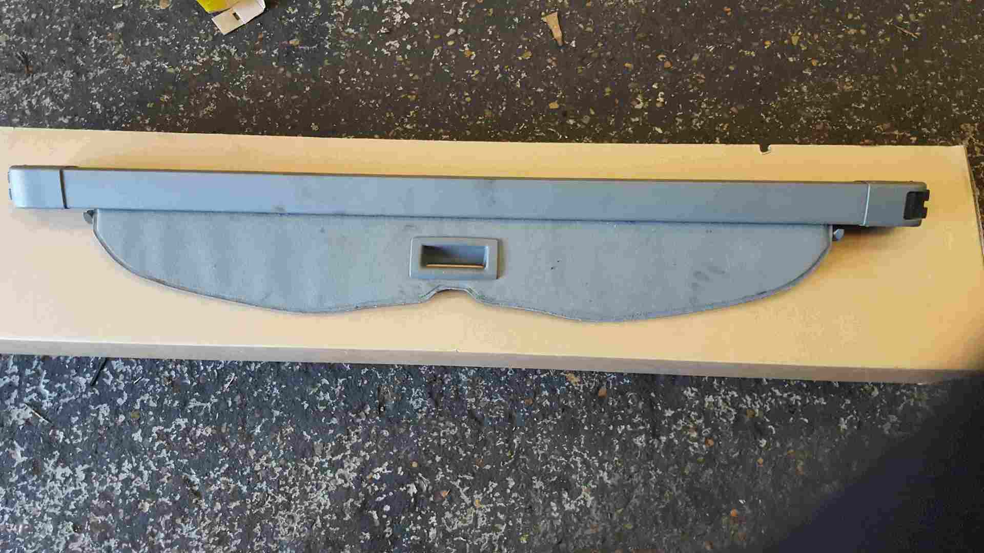 Thumb 3 Renault Grand Scenic MK2 2003-2009 Rear Pull Out Parcel Shelf