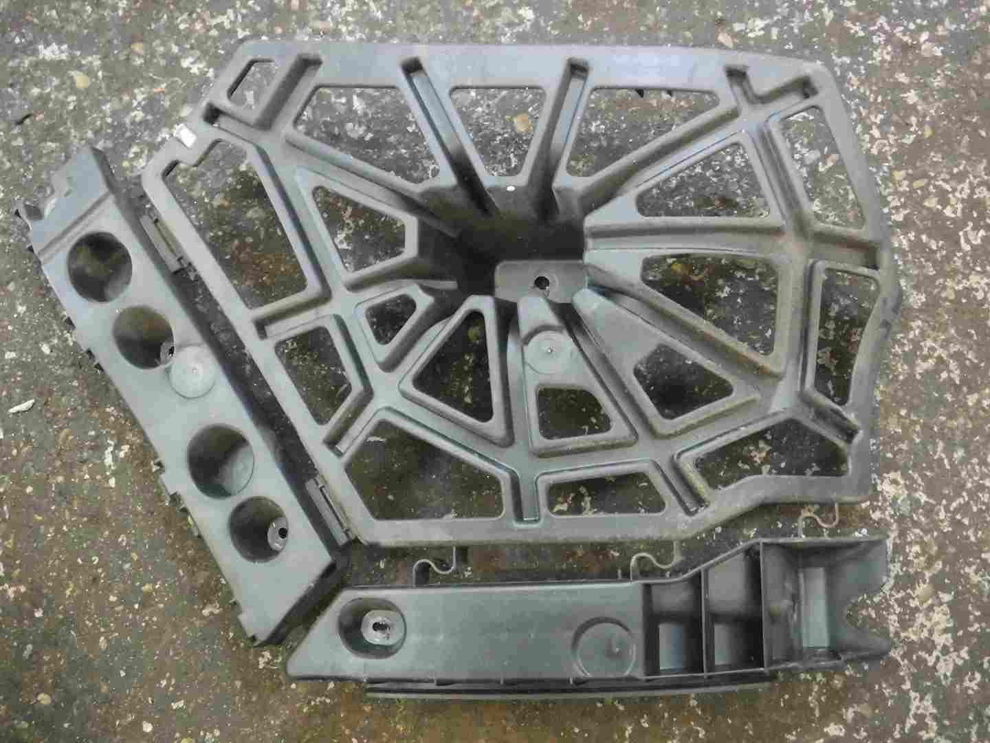 Renault Grand Scenic MK3 2009-2016 Drivers OSR Rear Bumper Bracket Support