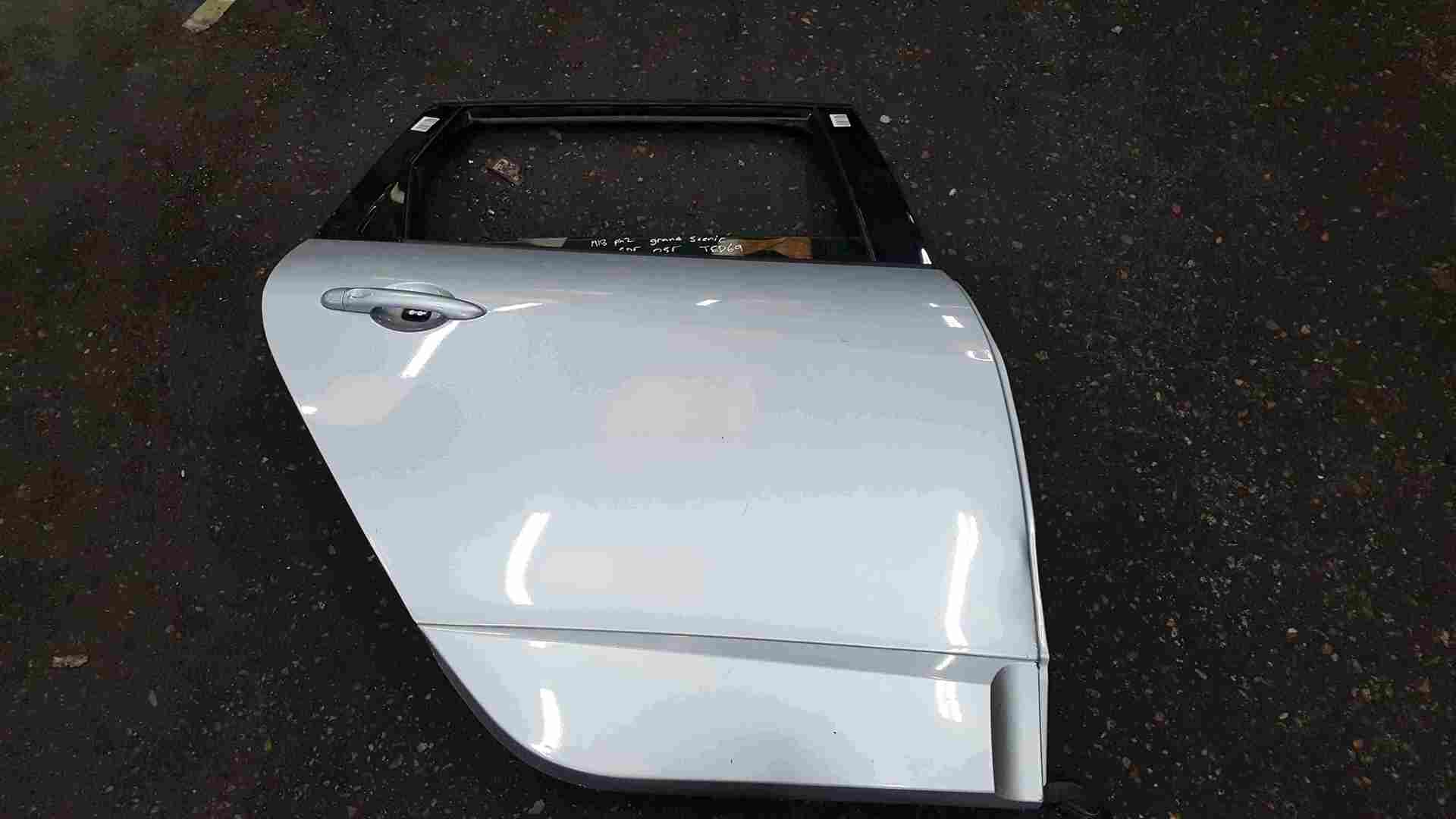 Thumb 4 Renault Grand Scenic MK3 2009-2016 Drivers OSR Rear Door Silver TED69