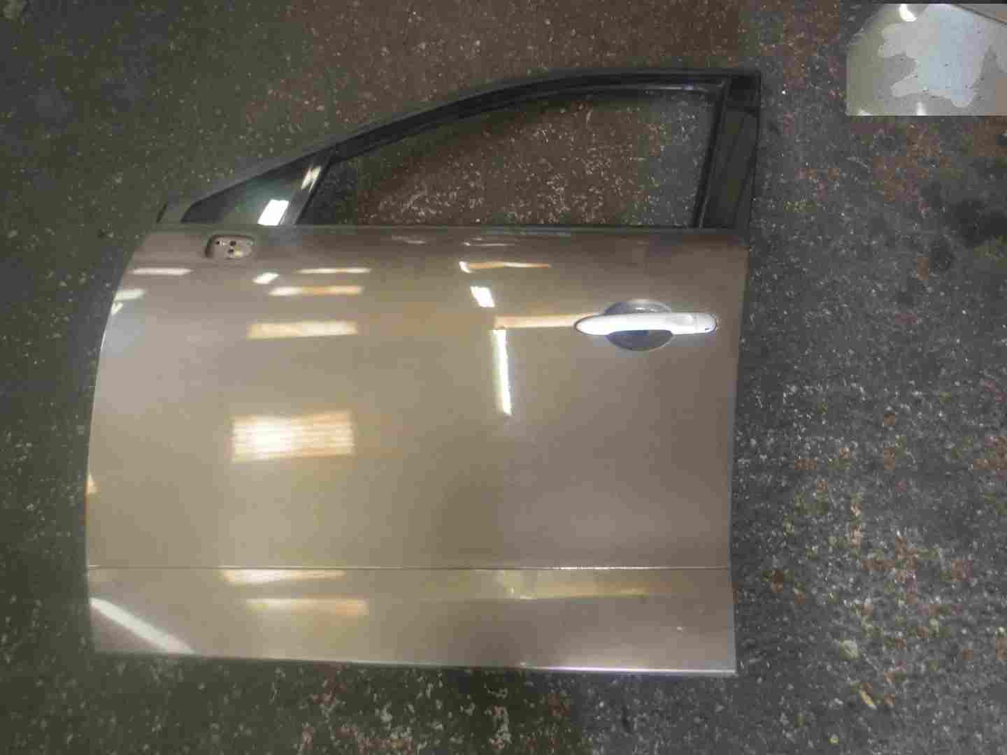 Renault Grand Scenic MK3 2009-2016 Passenger NSF Front Door Brown TECNB