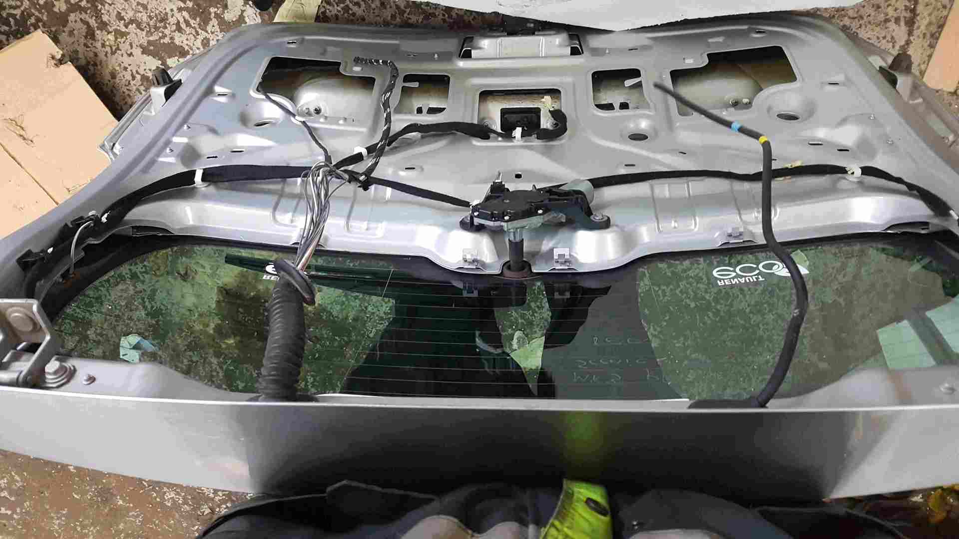 Thumb 3 Renault Grand Scenic MK3 2013-2016 Rear Tailgate Boot Silver TED69