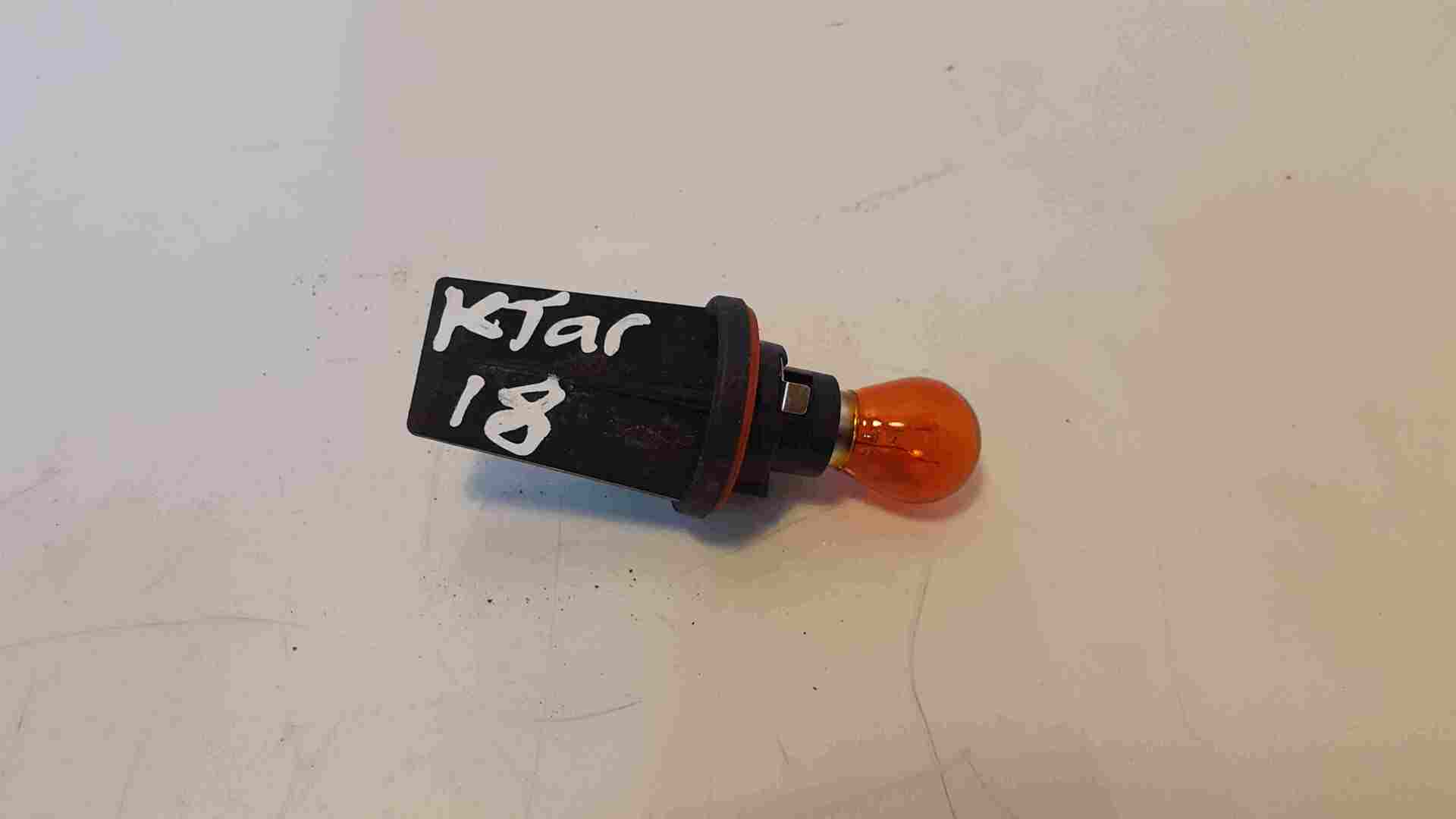 Renault Kadjar 2015-2018 Indicator Bulb + Holder