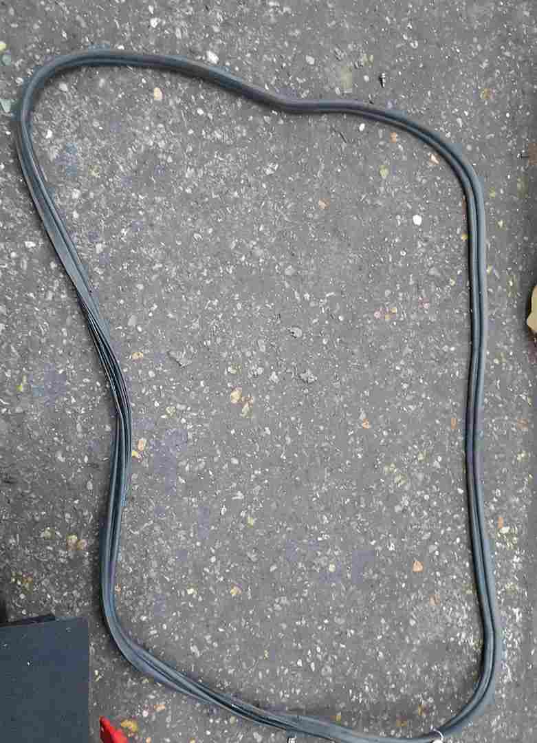 Renault Kadjar 2015-2021 Boot Rubber Seal