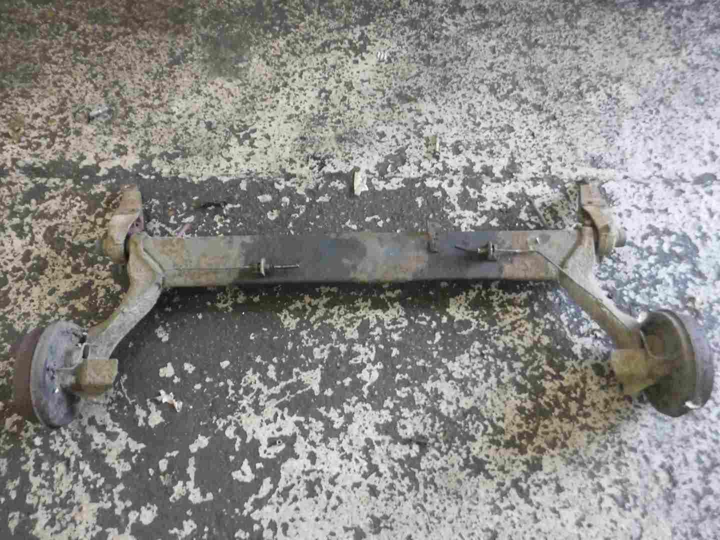 Renault Kangoo 1999-2007 Rear Axle Subframe Beam Cross Member NON ABS 00
