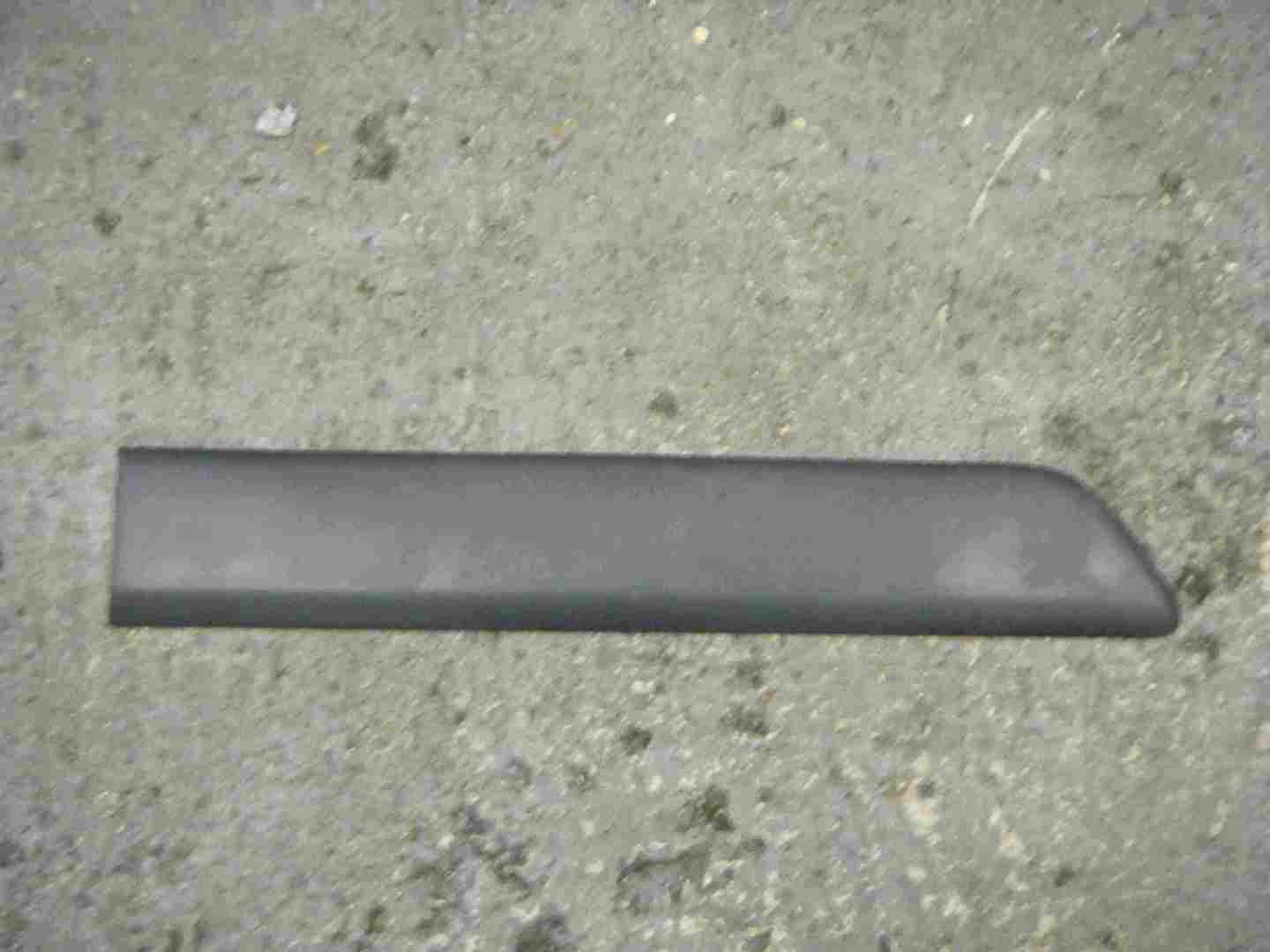 Renault Kangoo 2003-2007 Drivers OSF Front Bump Trim Moulding Strip