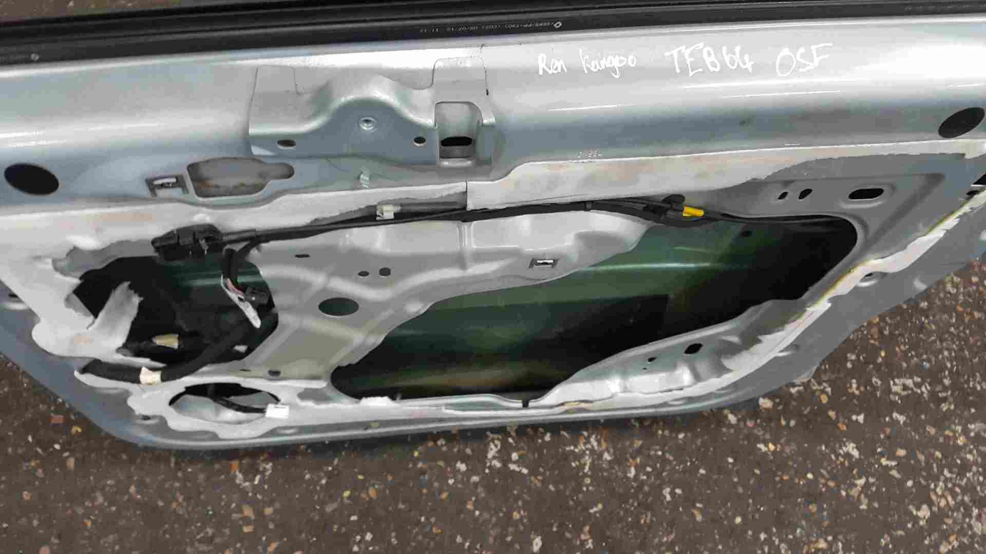 Thumb 2 Renault Kangoo 2007-2017 Drivers OSF Front Door Silver TEB64