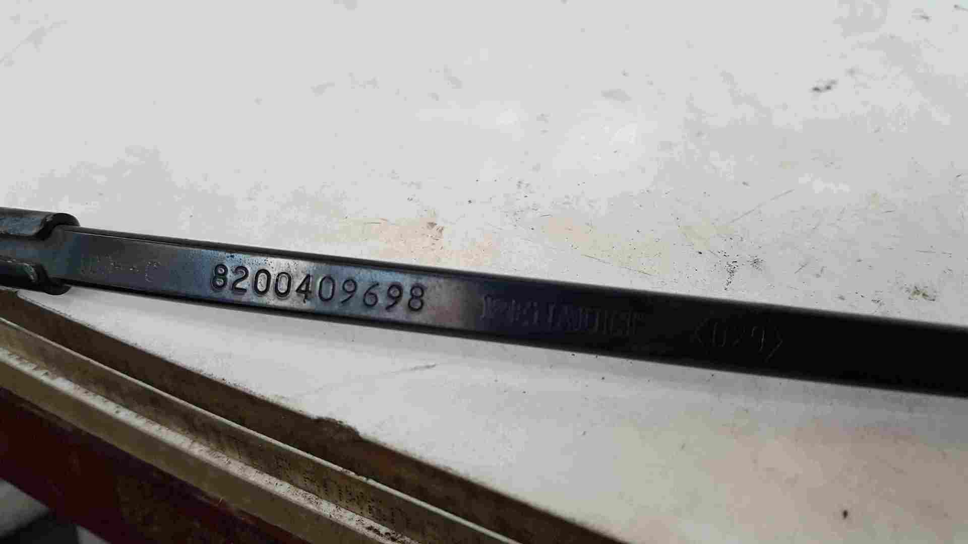 Thumb 2 Renault Kangoo 2007-2017 Drivers OSF Front Wiper Arm 8200409698