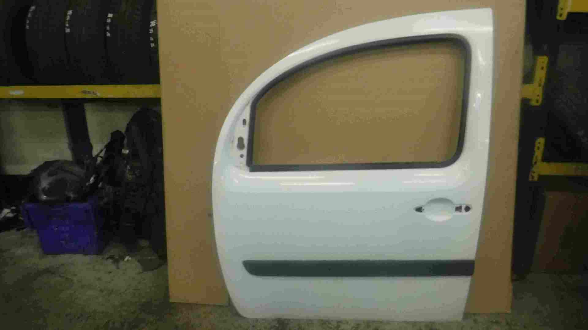 Renault Kangoo 2007-2017 Passenger NSF Front Door White O389
