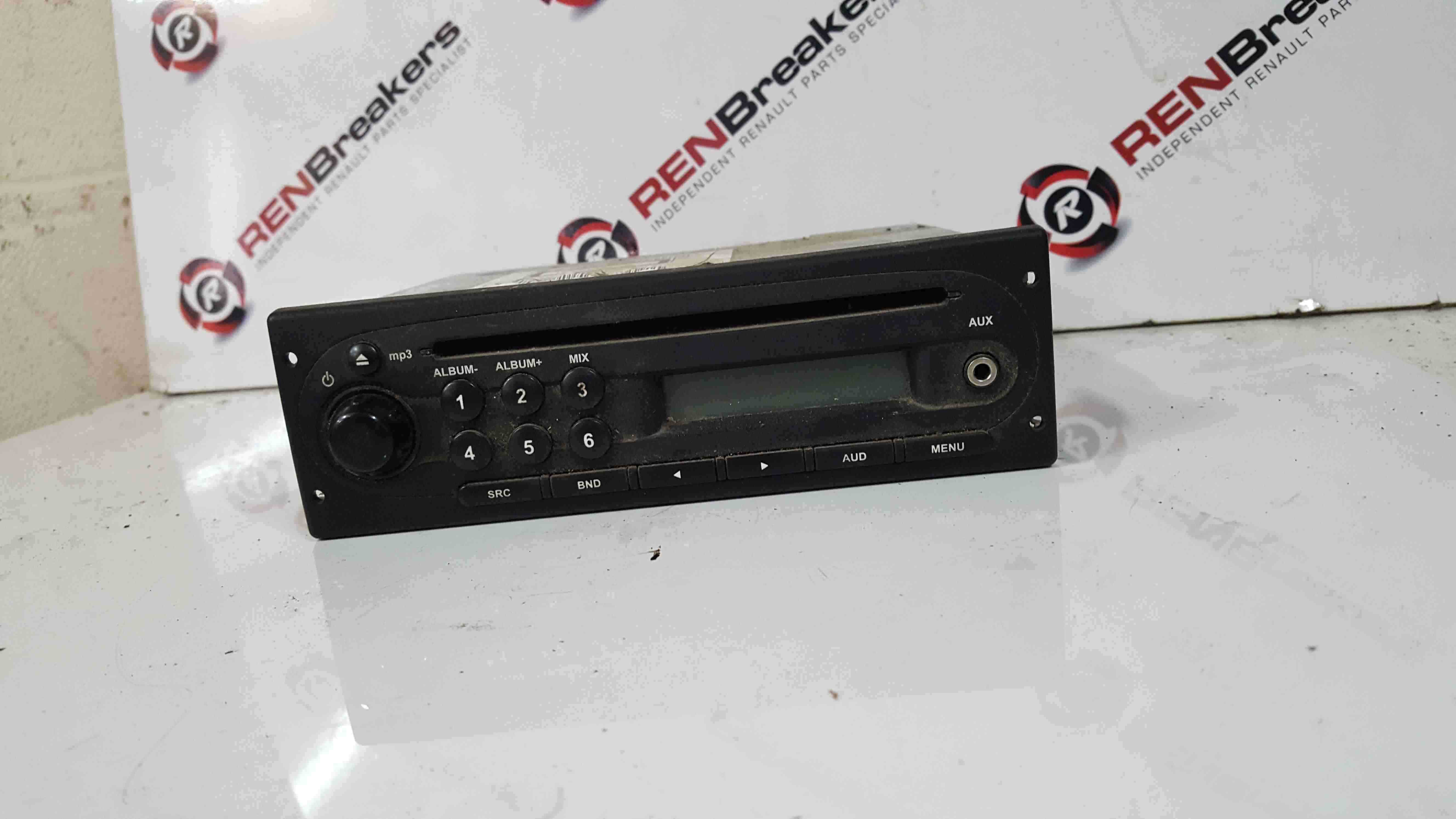 Renault Kangoo 2007-2017 Radio Cd Player MP3 Aux + Code 281112231R