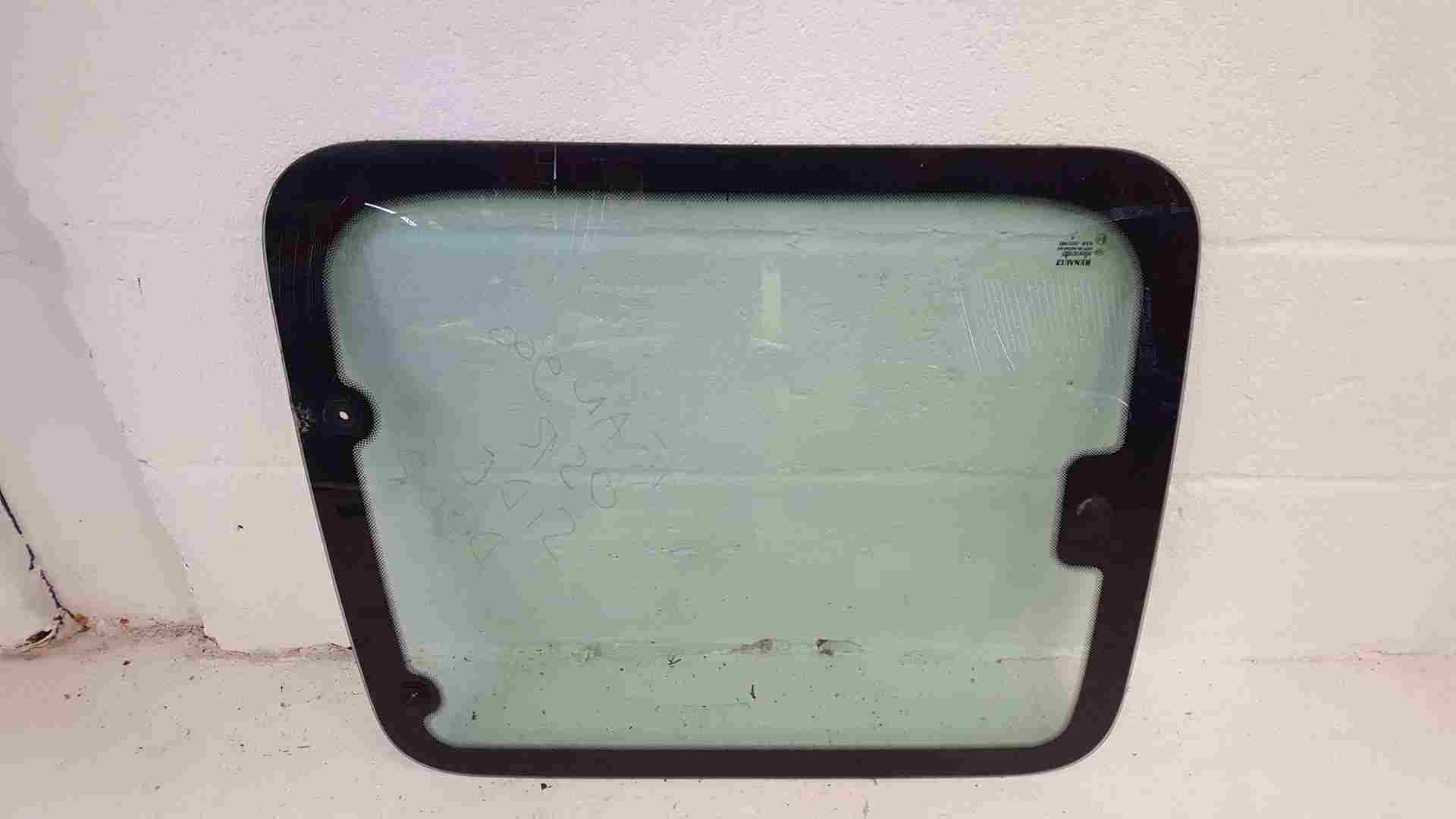 Renault Kangoo MK1 2000-2003 Drivers OSR Rear Sliding Door Glass Window