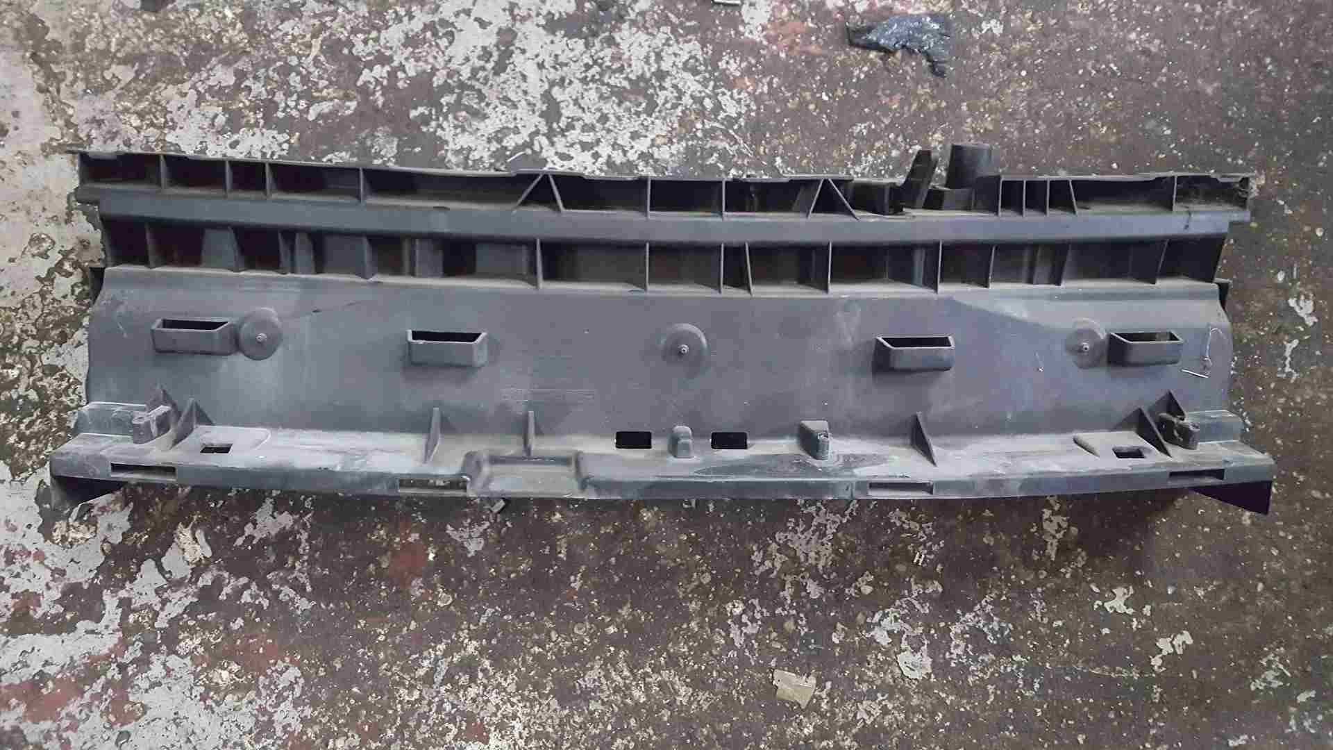 Thumb 2 Renault Kangoo MK2 2013-2017 Front  Slam Panel TOP  620364016R