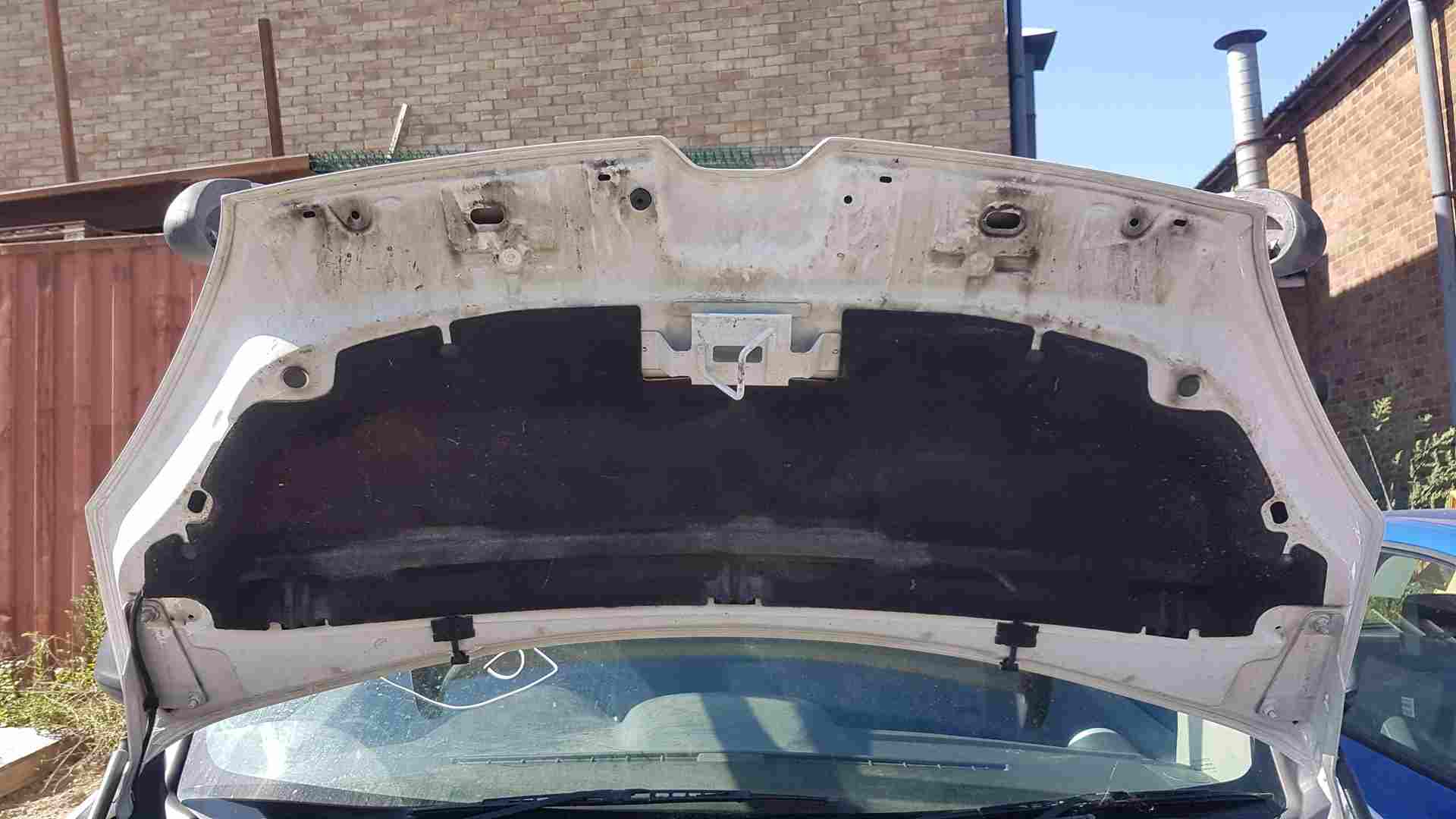 Thumb 4 Renault Kangoo MK2 2013-2017 Front Bonnet Oqng QNG - Mineral White 