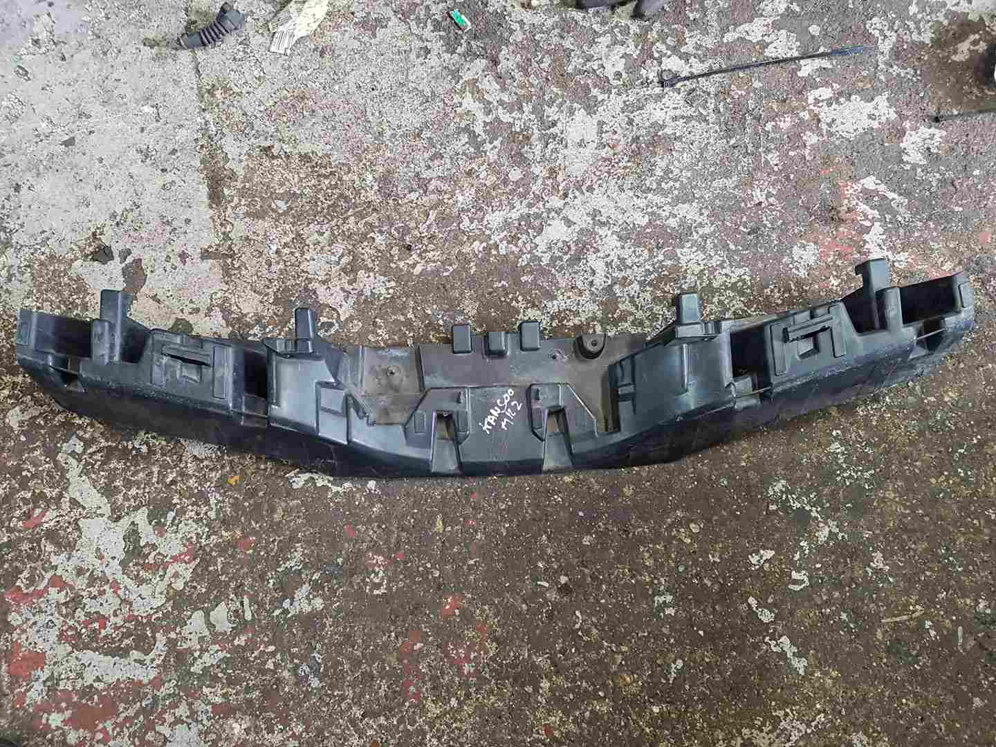 Thumb 7 Renault Kangoo MK2 2013-2017 Front TOP Grill 809603707r