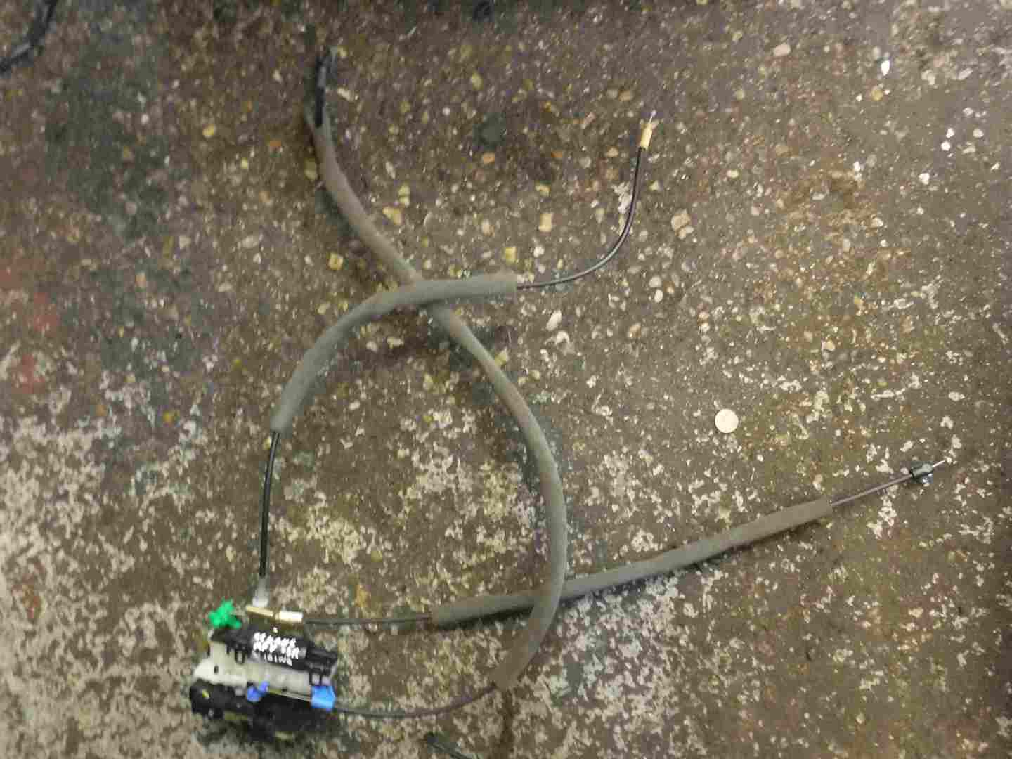 Renault Kangoo MPV 2003-2007 Drivers OSR Rear Sliding Door Lock Mechanism