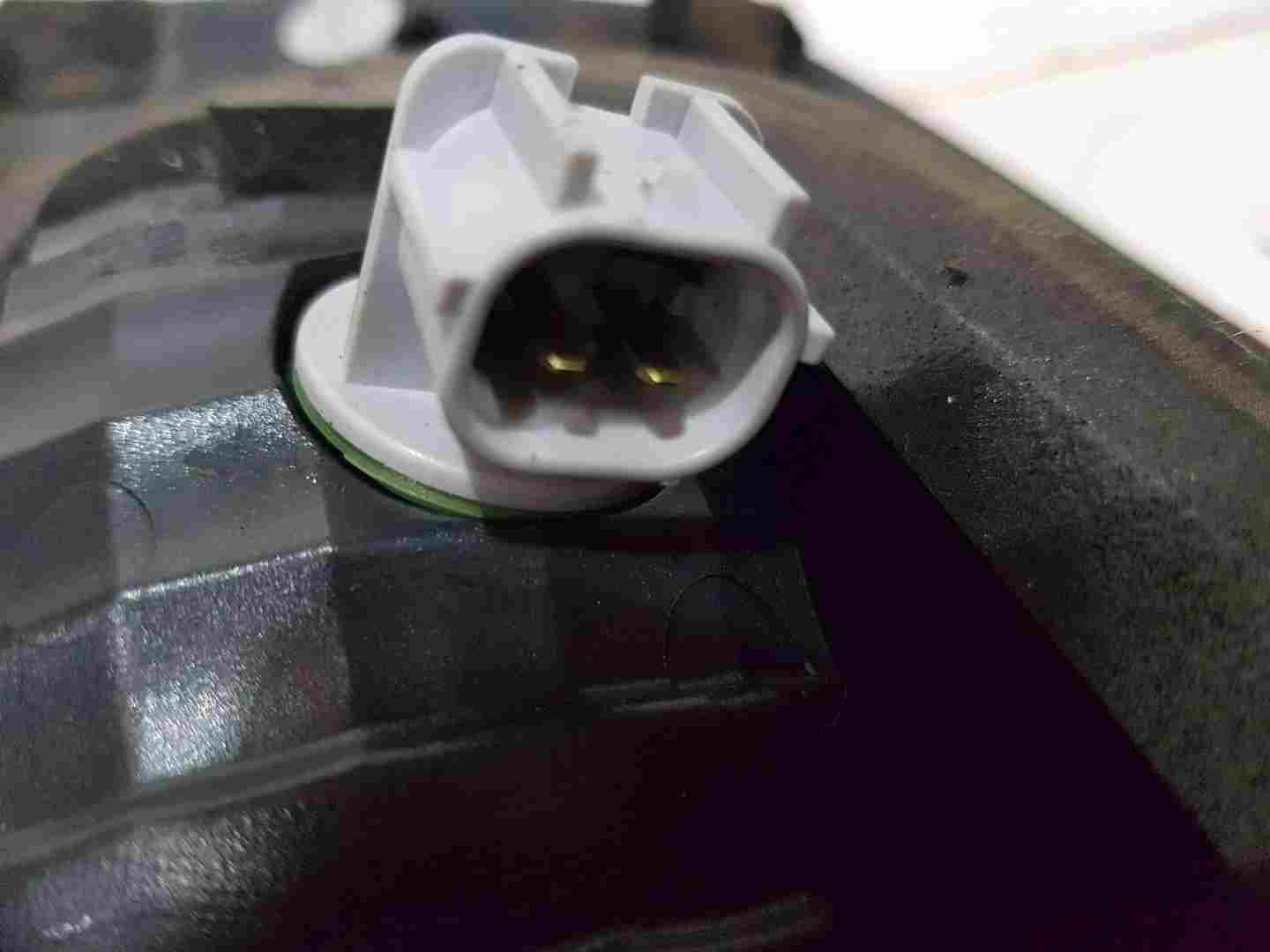 Thumb 4 Renault Koleos 2008-2010 Passenger NSR Rear Boot Light Lenz 
