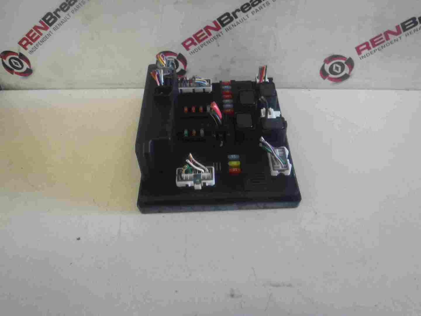 Renault Koleos 2008-2015 Under Bonnet Fuse Box 284B7JY00A