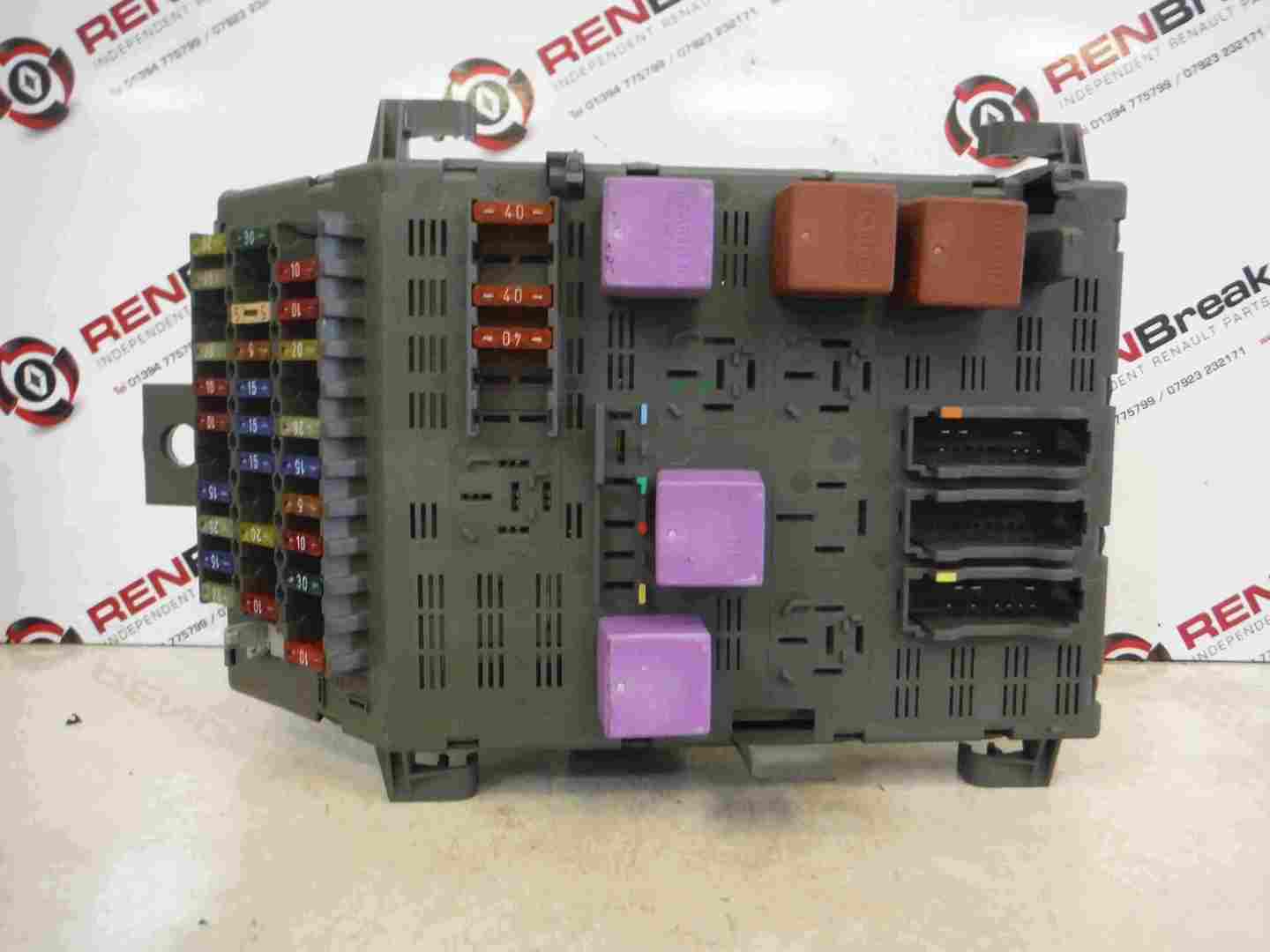 Renault Laguna 1993-1999 Interior Fuse Box Relay Computer ECU 7703297842