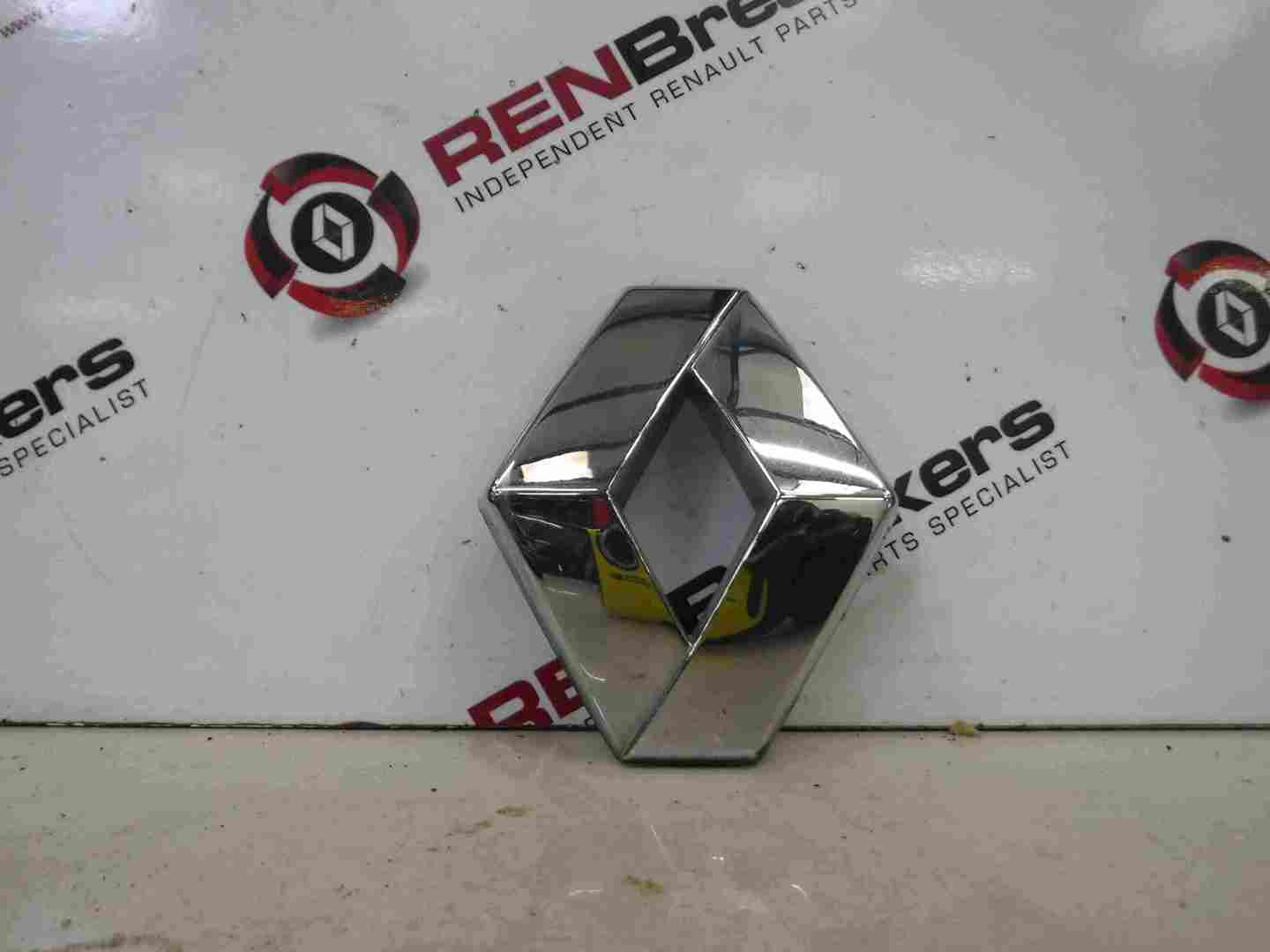 Renault Laguna 1993-1999 Front Bumper Emblem Diamond Badge
