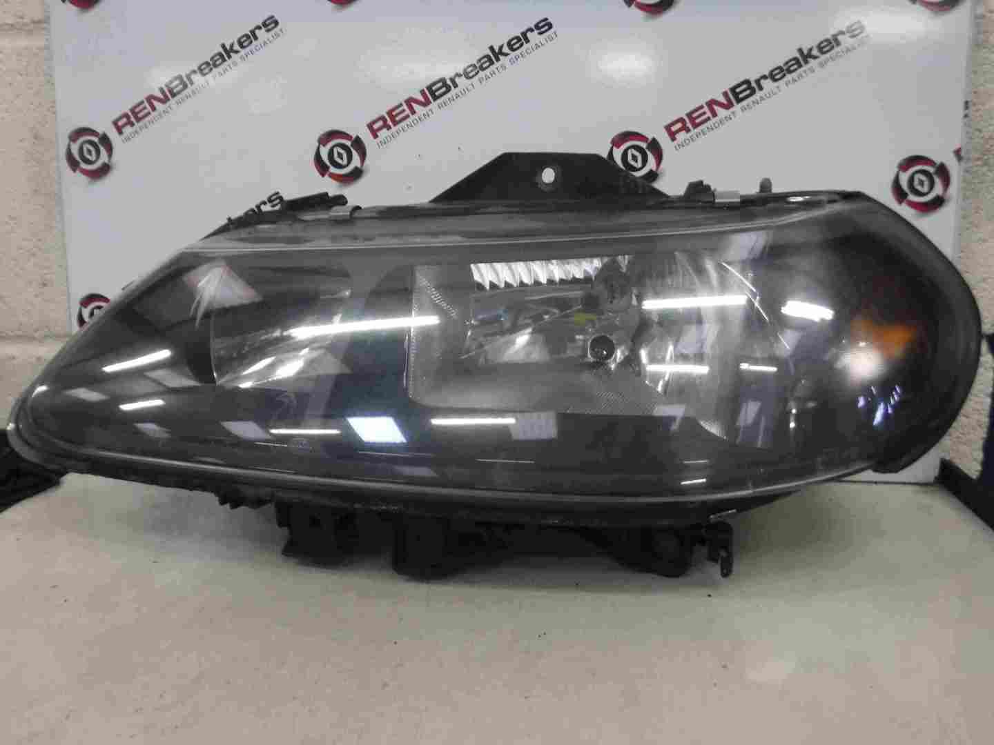 Renault Laguna 1999-2000 Passenger NSF Front Headlight Black Backing