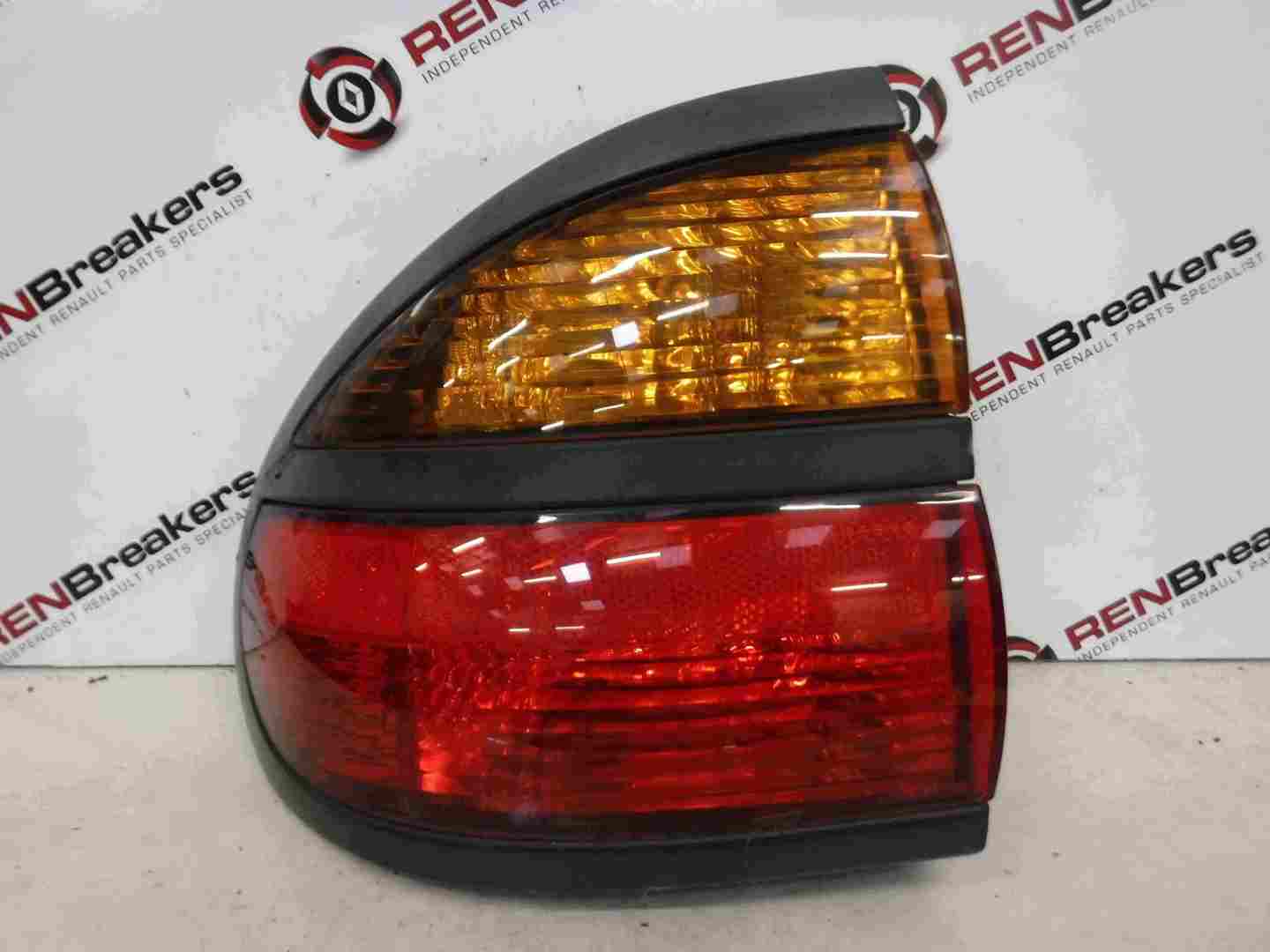 Renault Laguna 1999-2001 Passenger NSR Rear Light Lens