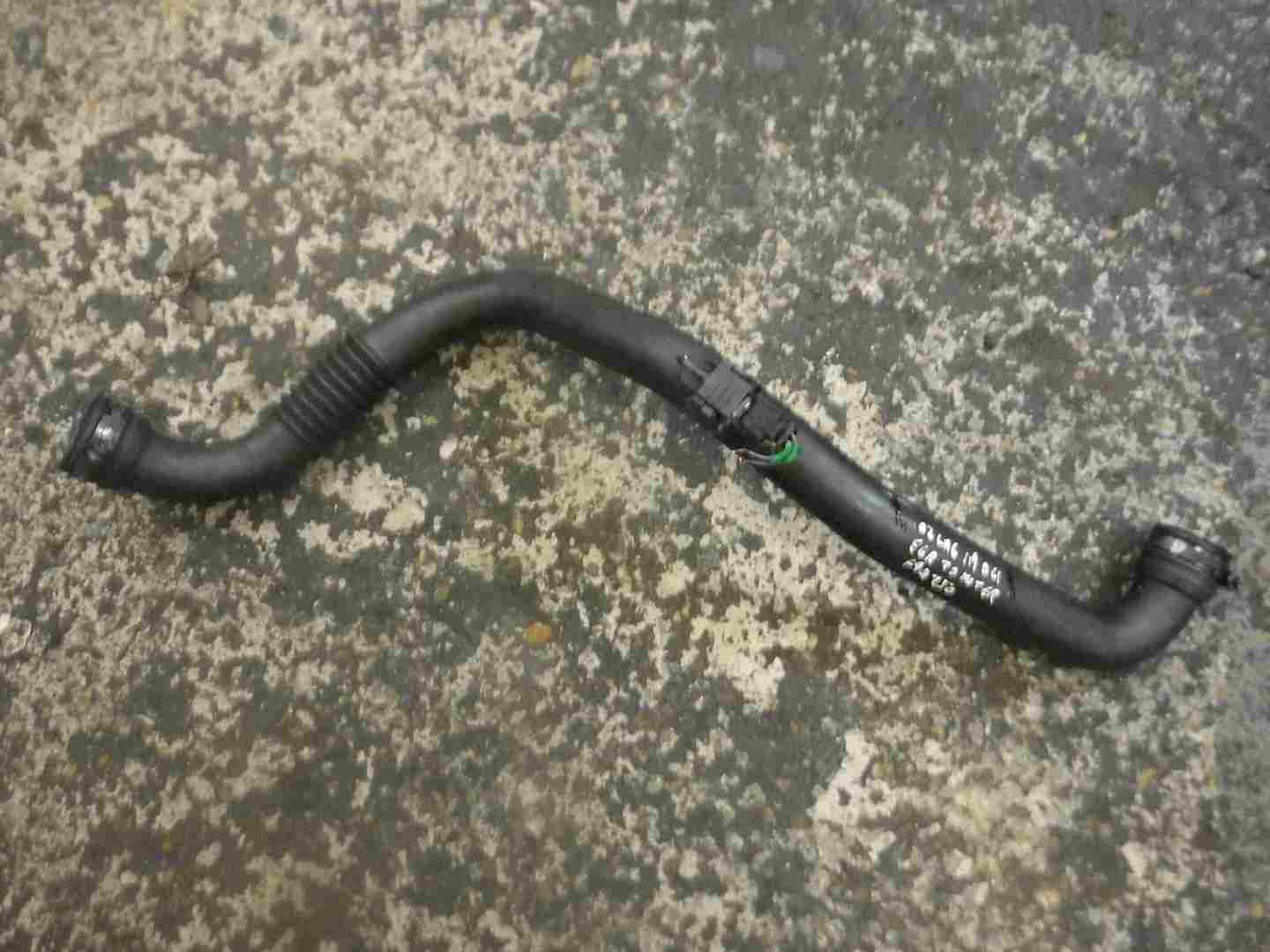Renault Laguna 2001-2005 1.9 dCi EGR To Intercooler Pipe 8200142349 8200488871